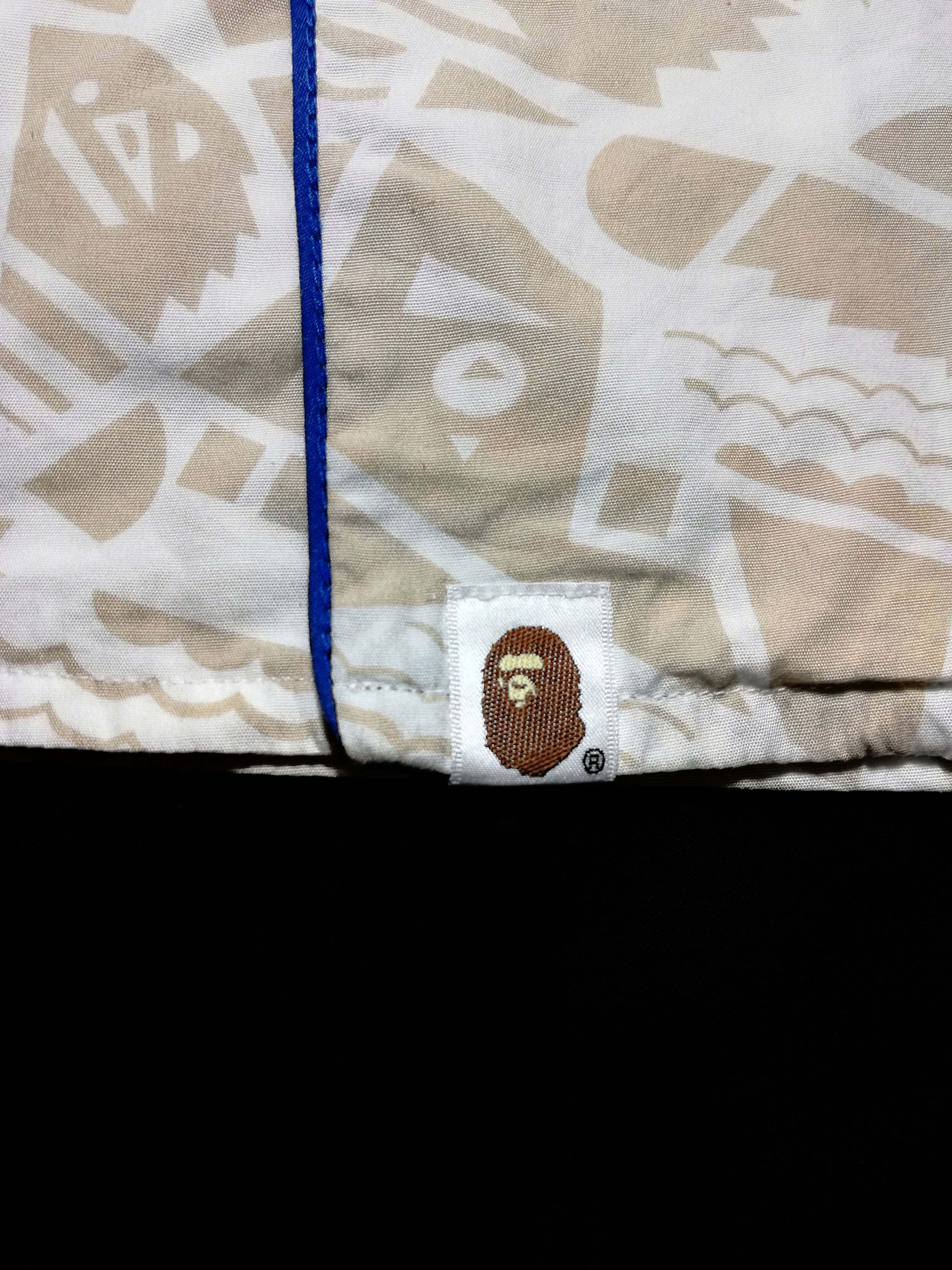 Bape 🔥OG A Bathing Ape World Gone Mrd Full Print Shirt Button Size US M / EU 48-50 / 2 - 7 Thumbnail