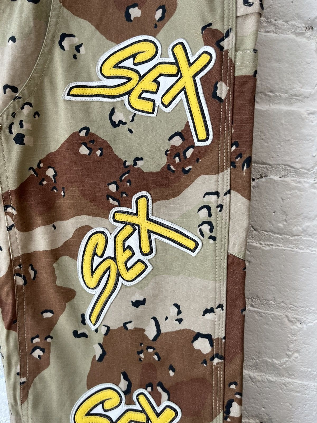 Chrome Hearts Chrome Hearts OFFSET 1/1 SEX Jeans Pants Camo Sz32 Size US 32 / EU 48 - 4 Thumbnail