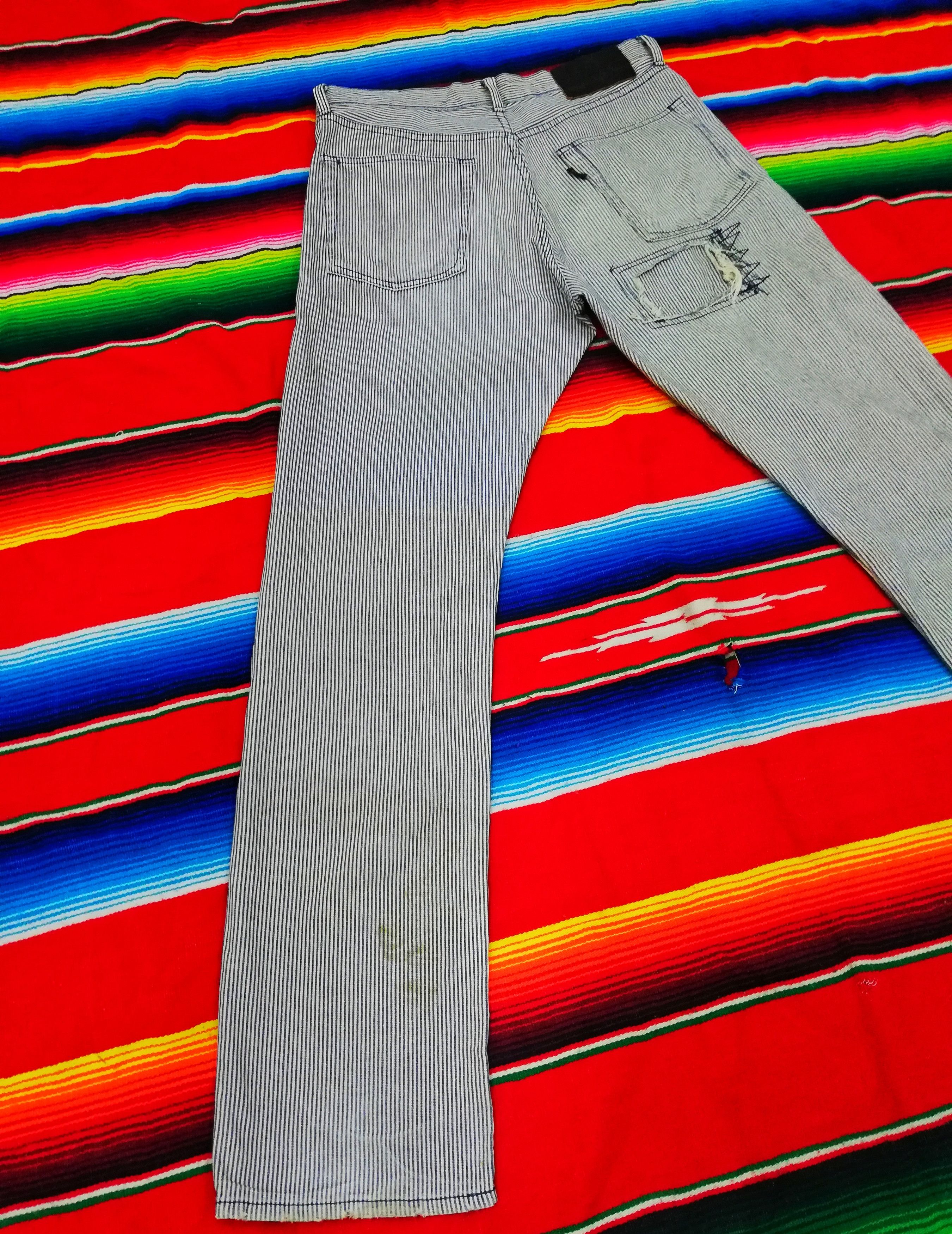 Beams Plus × Japanese Brand 🔥Japanese🇯🇵 Beams Hickory Stripe Distressed Denim Pants Size US 32 / EU 48 - 12 Thumbnail