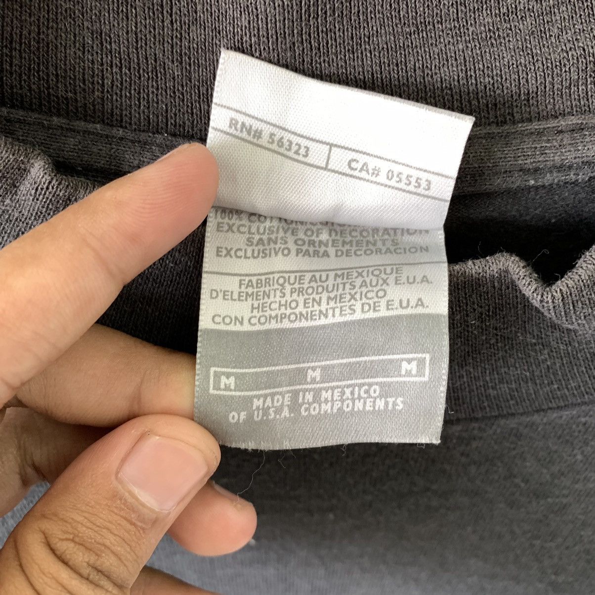 Nike × Vintage Vintage Nike Neck Logo Small Swoosh Sun Faded Sweatshirt Size US M / EU 48-50 / 2 - 4 Thumbnail