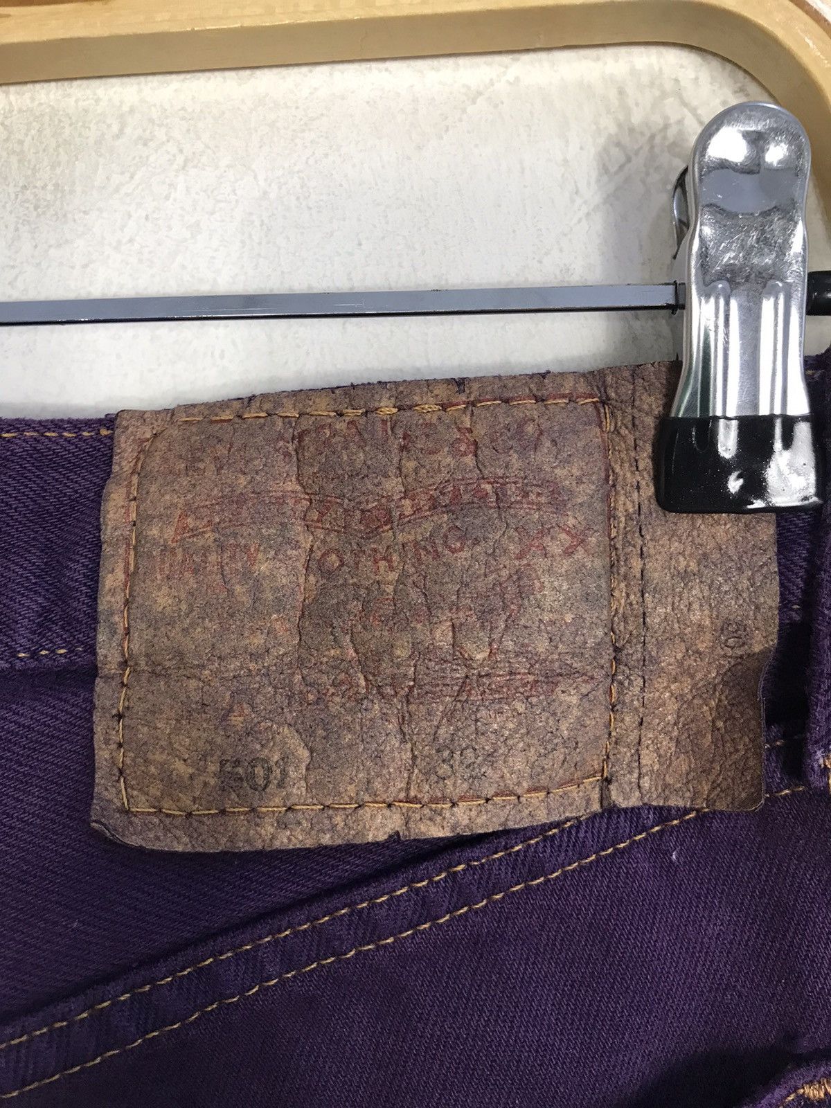 Levi's × Vintage Vintage Levis 501 Purple Colour Button Design Size US 30 / EU 46 - 14 Thumbnail