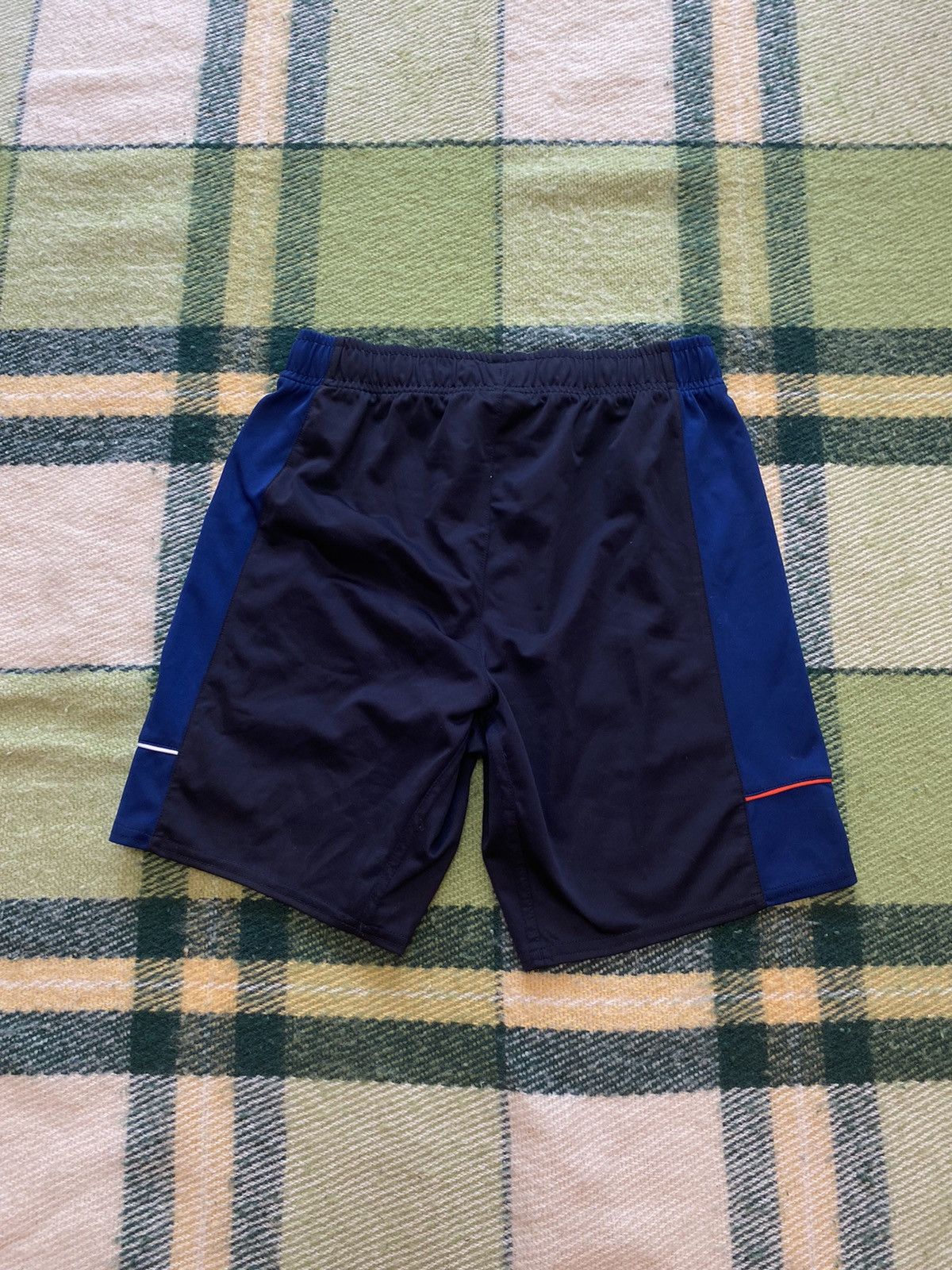 Umbro Vintage 90s Umbro shorts streetwear y2k casual style S Size US 30 / EU 46 - 3 Thumbnail