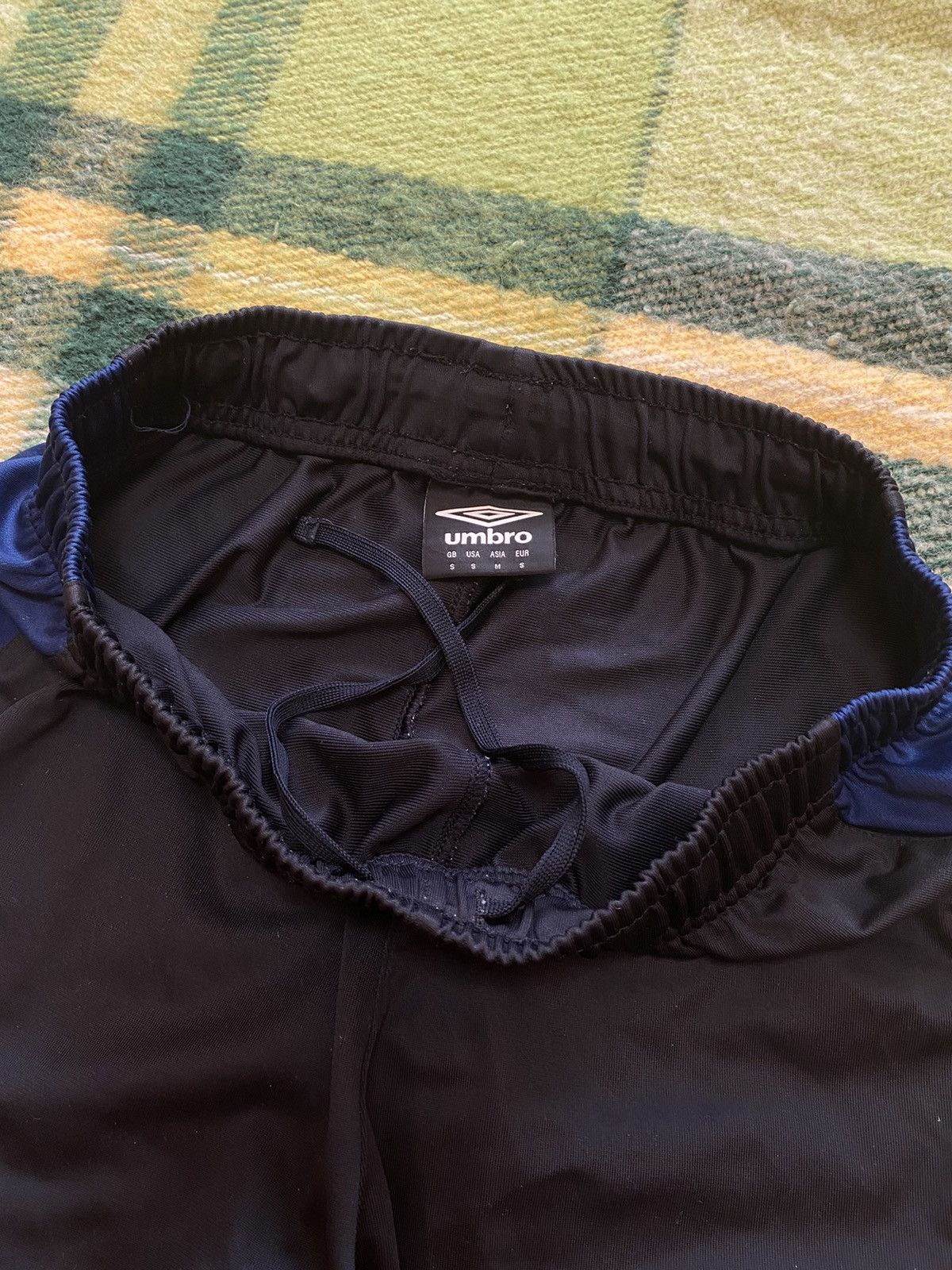 Umbro Vintage 90s Umbro shorts streetwear y2k casual style S Size US 30 / EU 46 - 4 Thumbnail