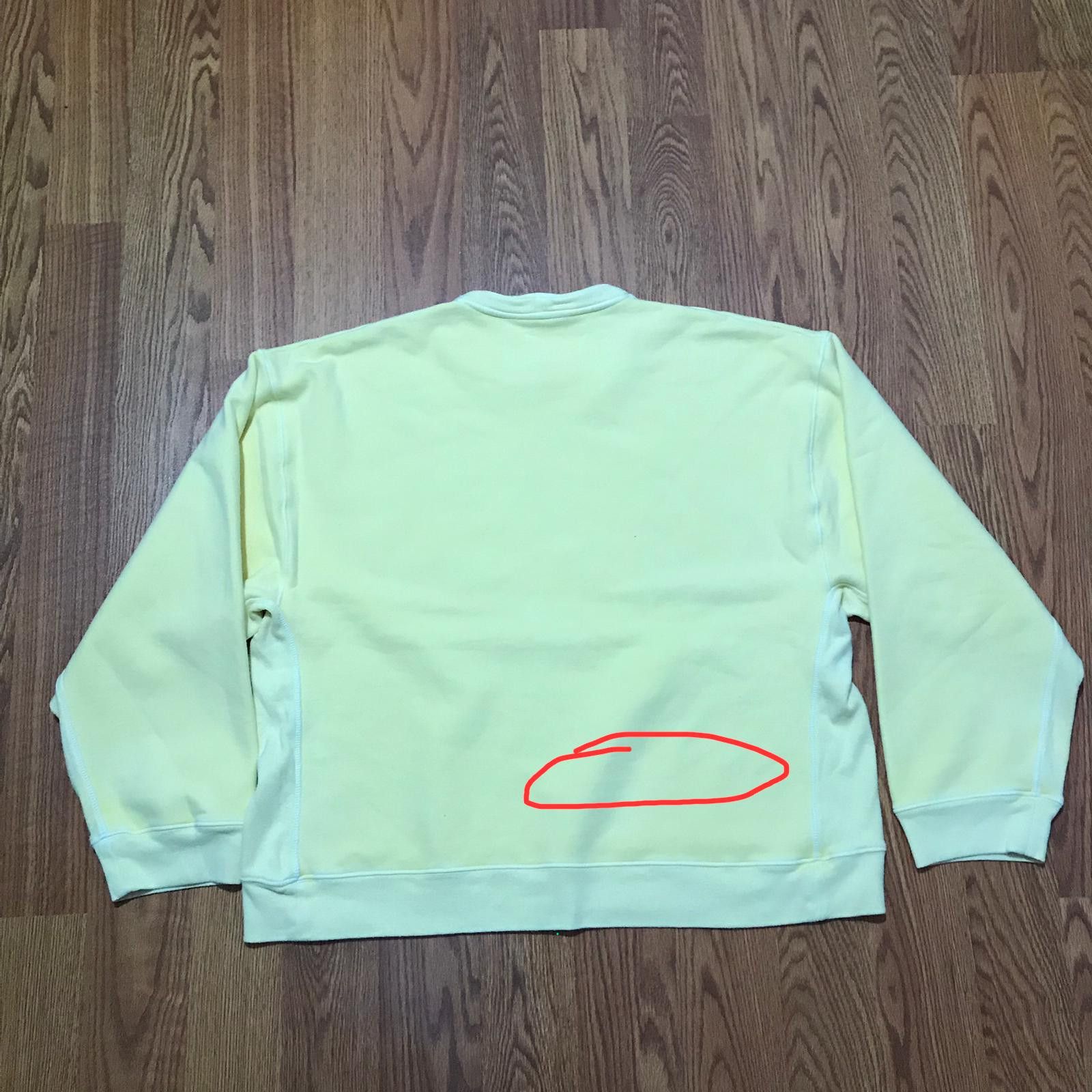 Yeezy go15 yeezy season 3 sweatshirt (little defect) Size US M / EU 48-50 / 2 - 6 Thumbnail