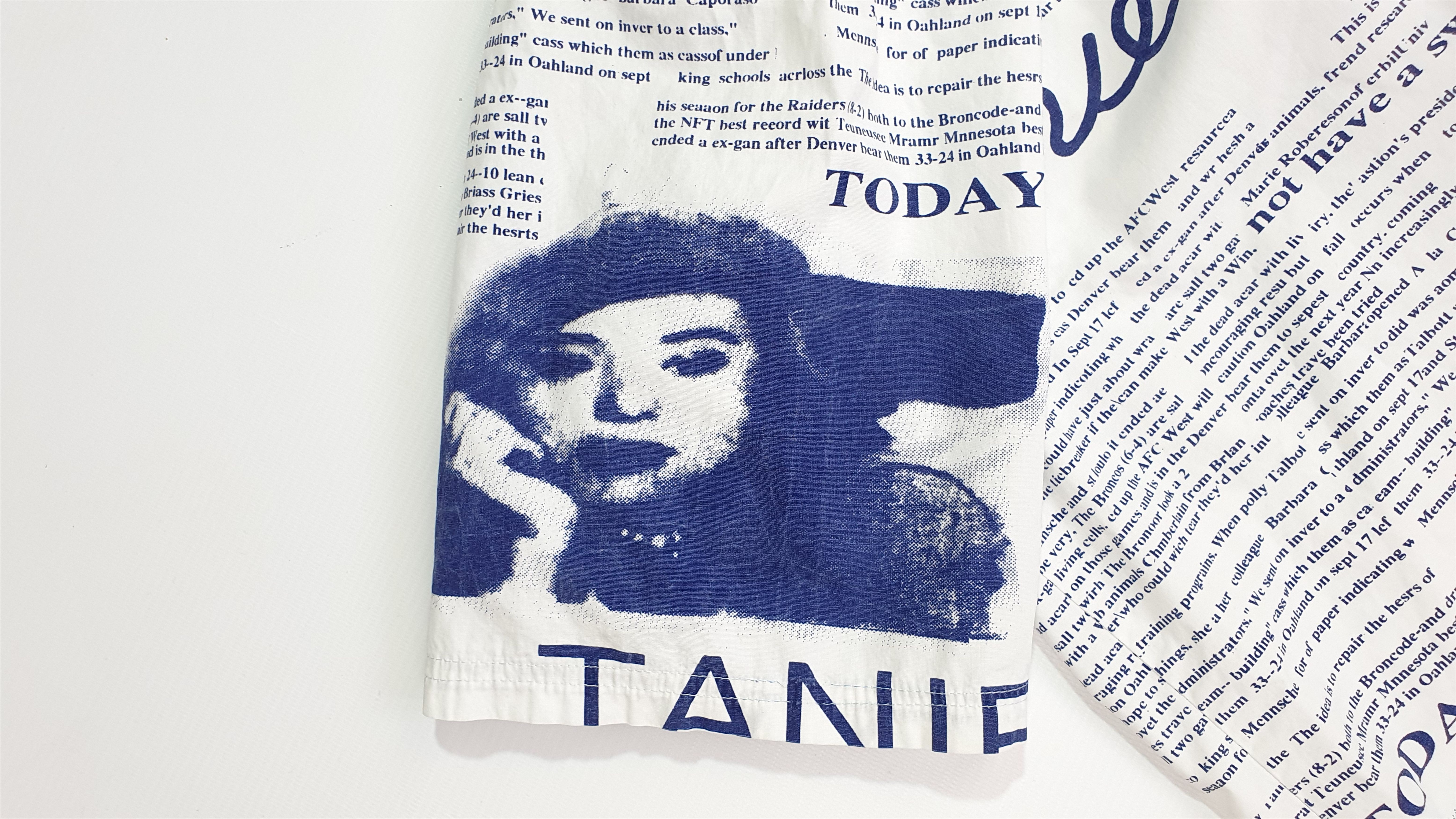Vintage Rare News Paper Design Shirt similar to JOHN GALLIANO Size US M / EU 48-50 / 2 - 5 Thumbnail