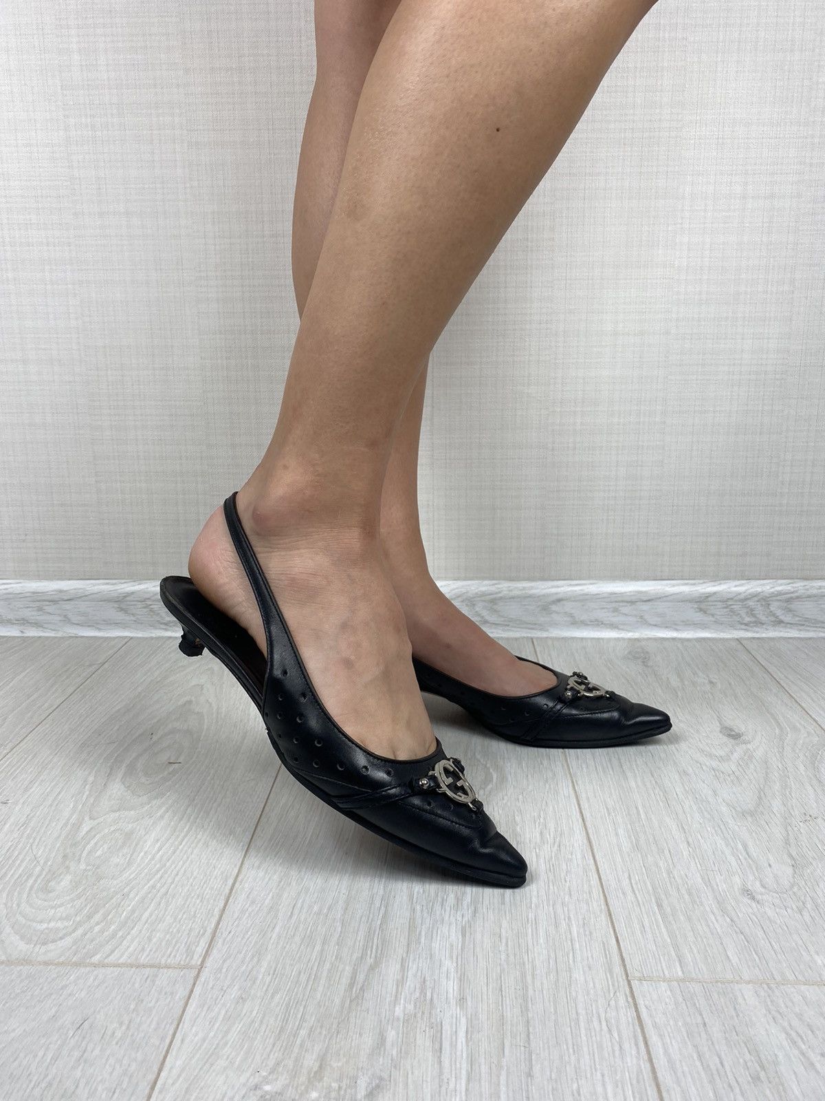 Gucci × Tom Ford × Vintage Vintage Gucci GG Tom Ford Kitten Heels Size US 7.5 / IT 37.5 - 10 Thumbnail