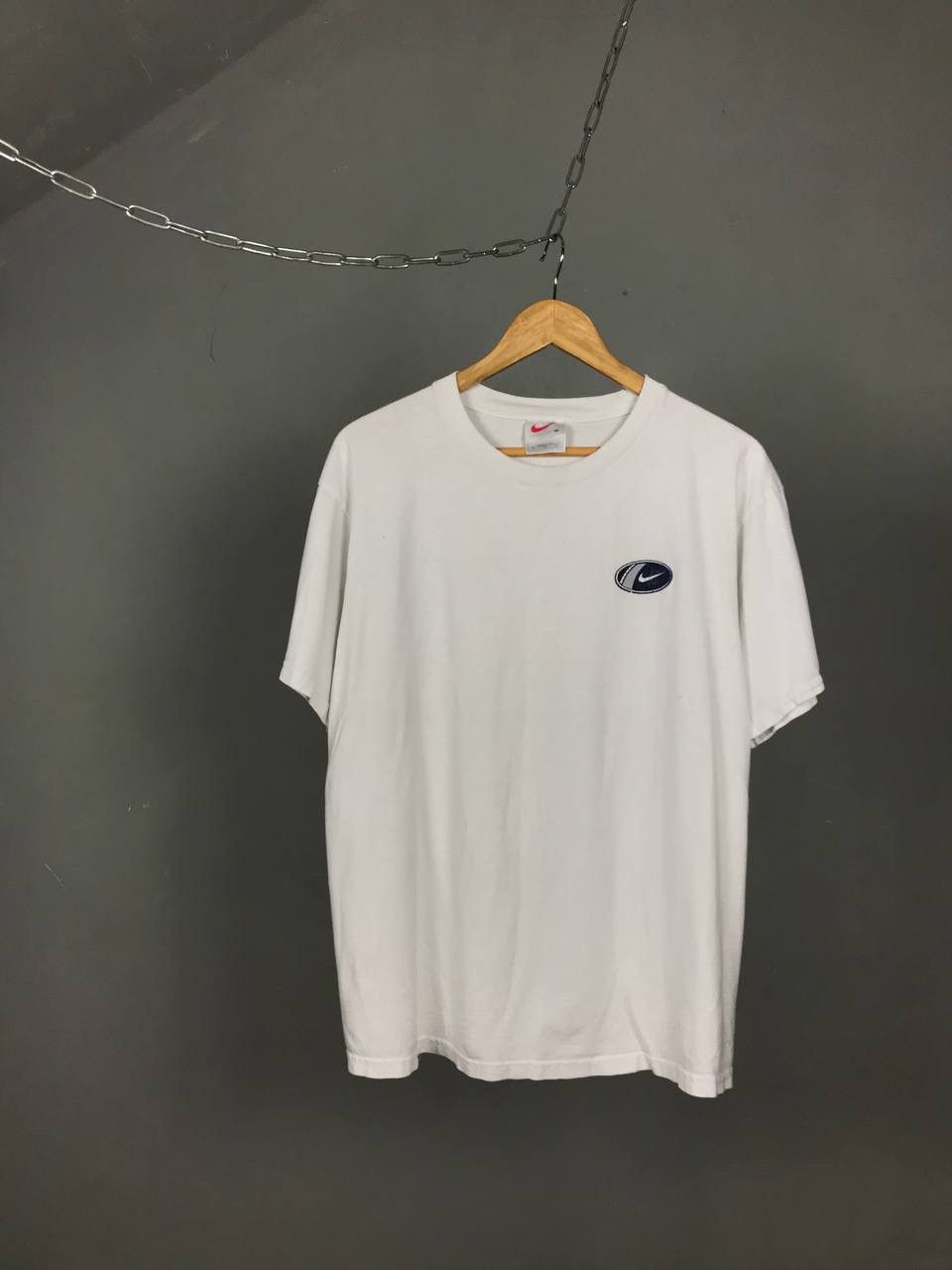 Vintage Nike swoosh streetwear vintage made in USA tee Size US M / EU 48-50 / 2 - 1 Thumbnail