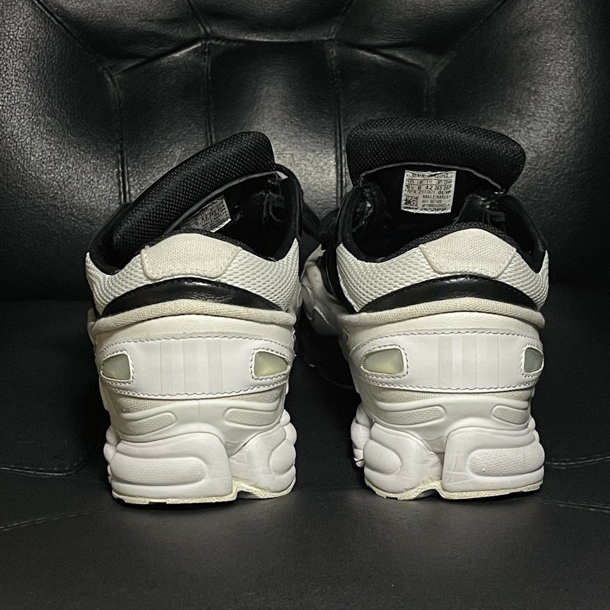RAF SIMONS × adidas REPLICANT OZWEEGO 白黒 adidas Raf Simons x Replicant Ozweego 'White' Limited