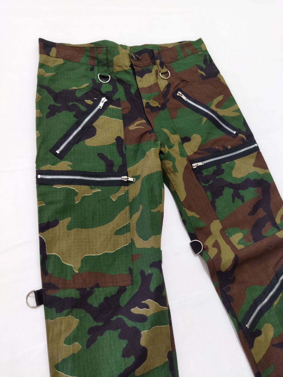 Vintage NINE DEEP Many Pockets Zipper Cargo Pants - Size 32 Size US 32 / EU 48 - 12 Thumbnail