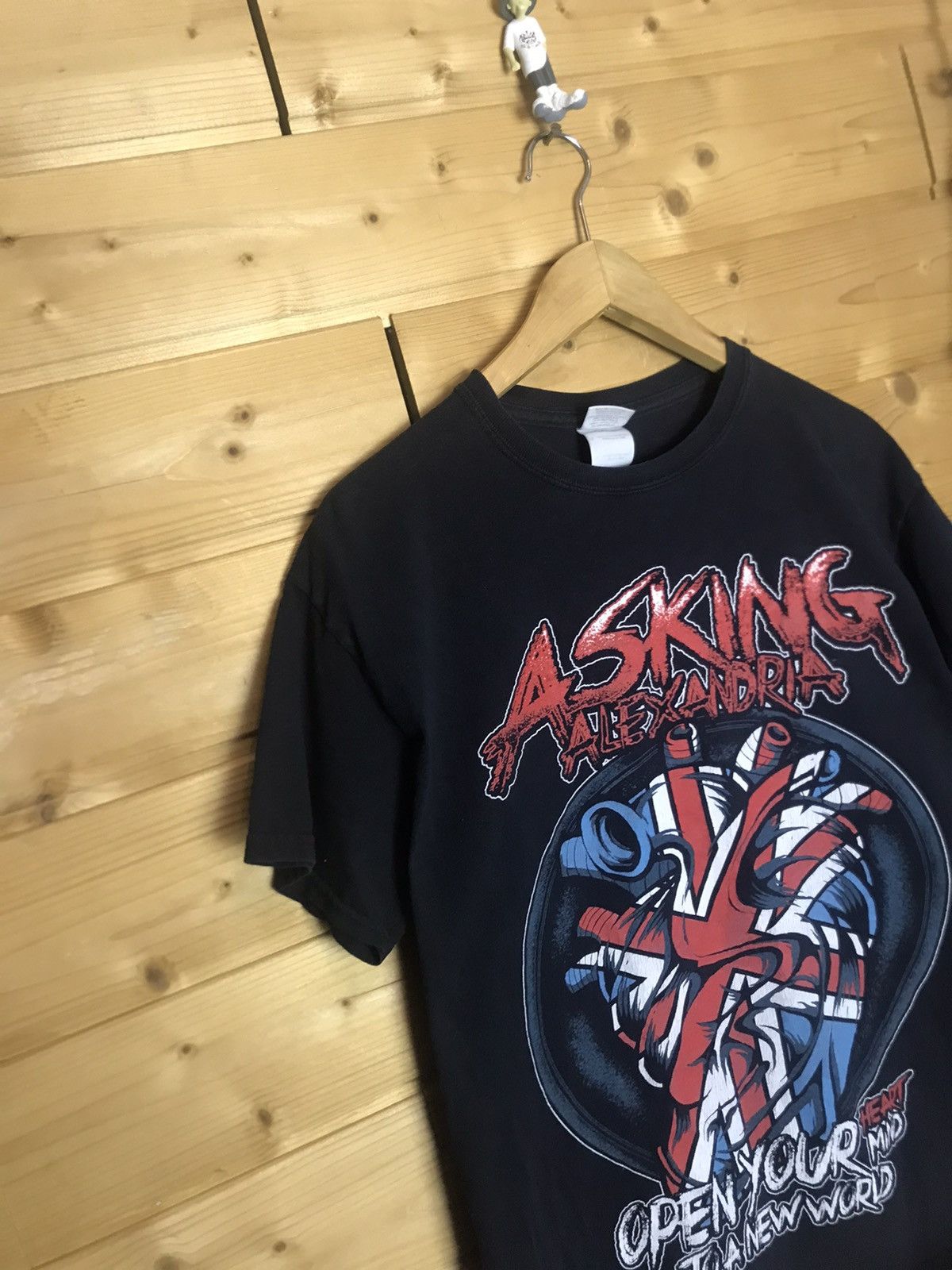 Band Tees Asking Alexandria heart t-shirt Size US M / EU 48-50 / 2 - 2 Thumbnail