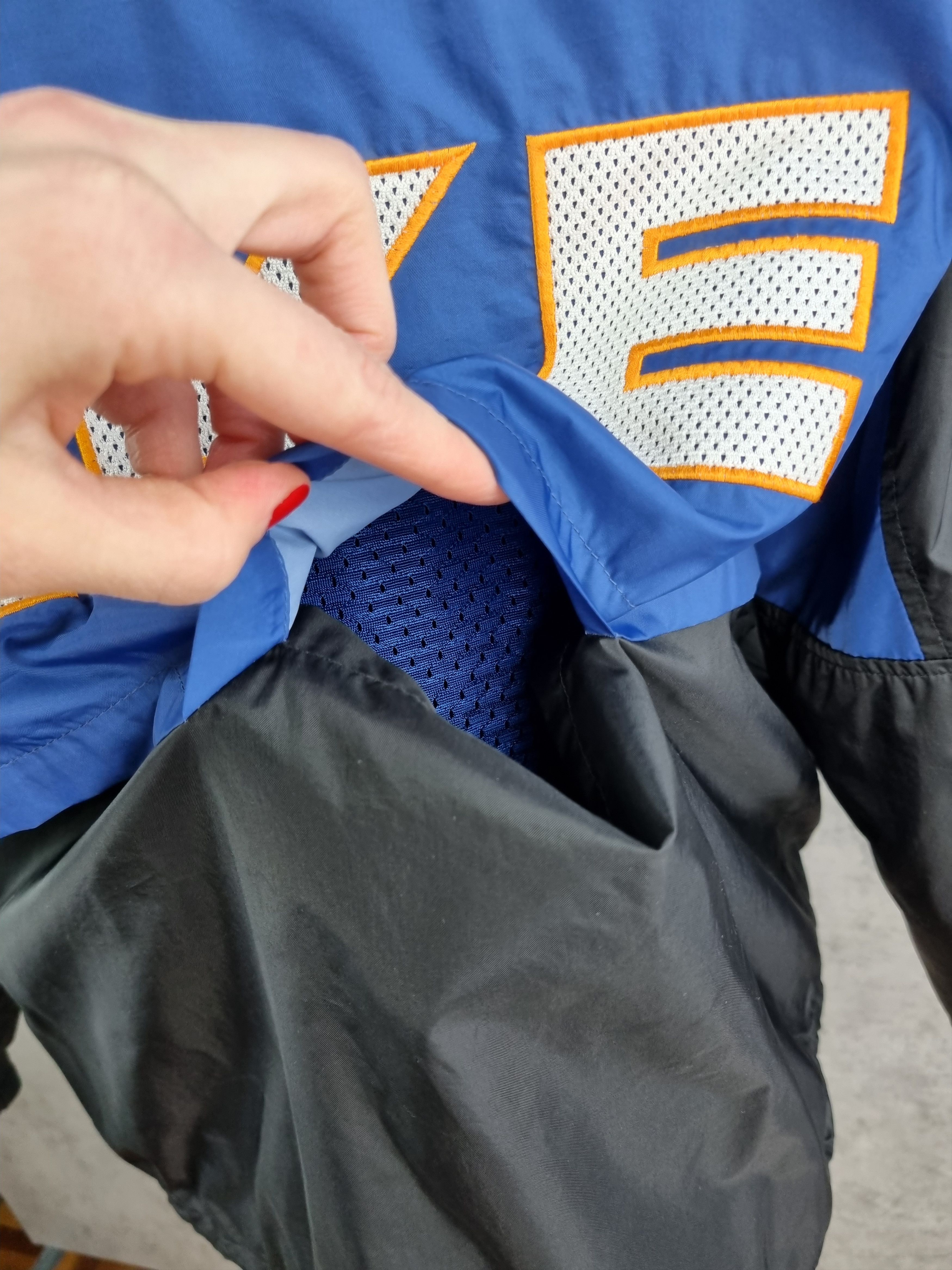Nike × Vintage 90s Big Logo NIKE Vintage Light Coach Jacket Size US M / EU 48-50 / 2 - 11 Thumbnail