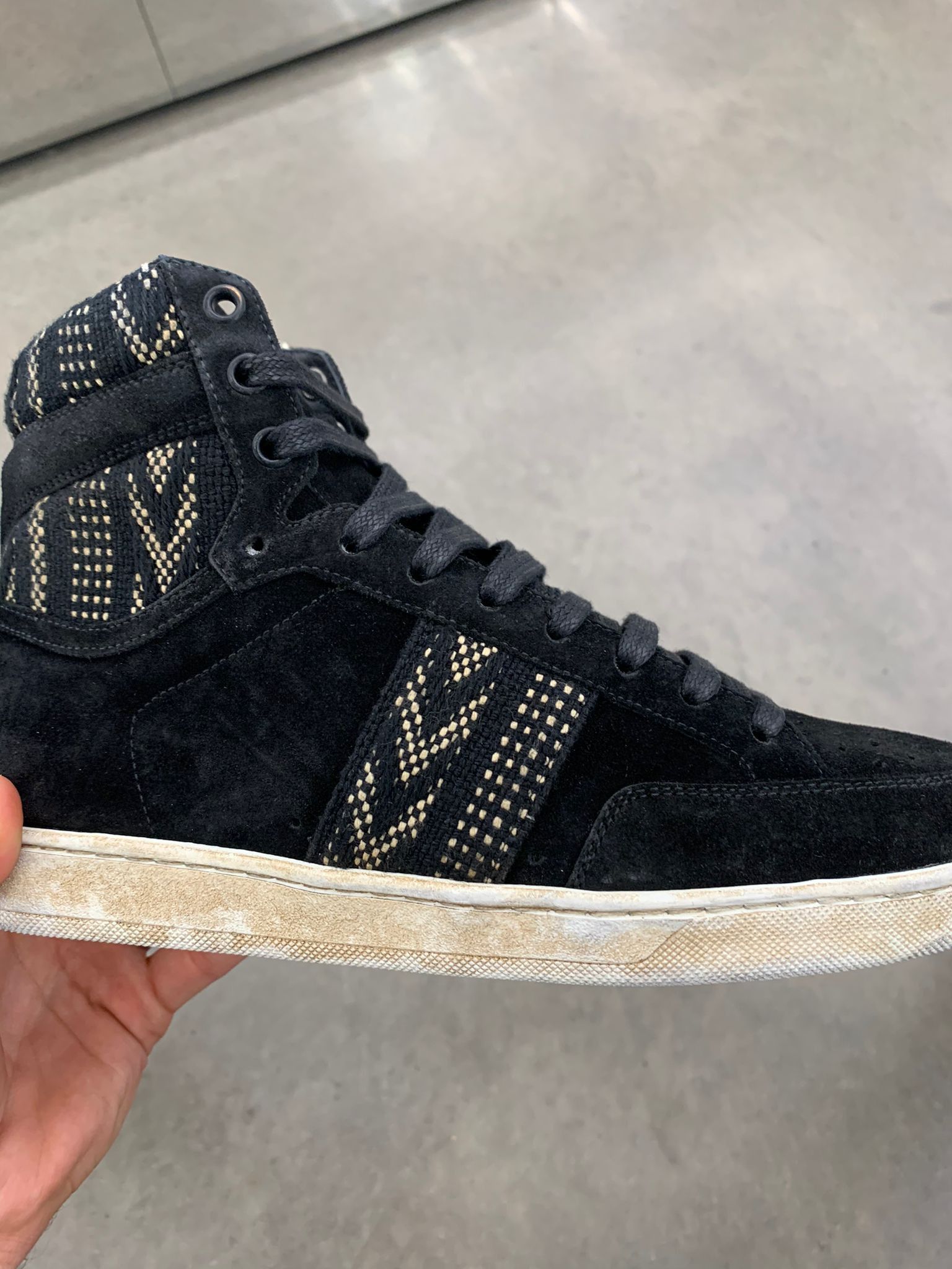 Saint Laurent Paris SL/10H in Black color Size US 7 / EU 40 - 2 Thumbnail