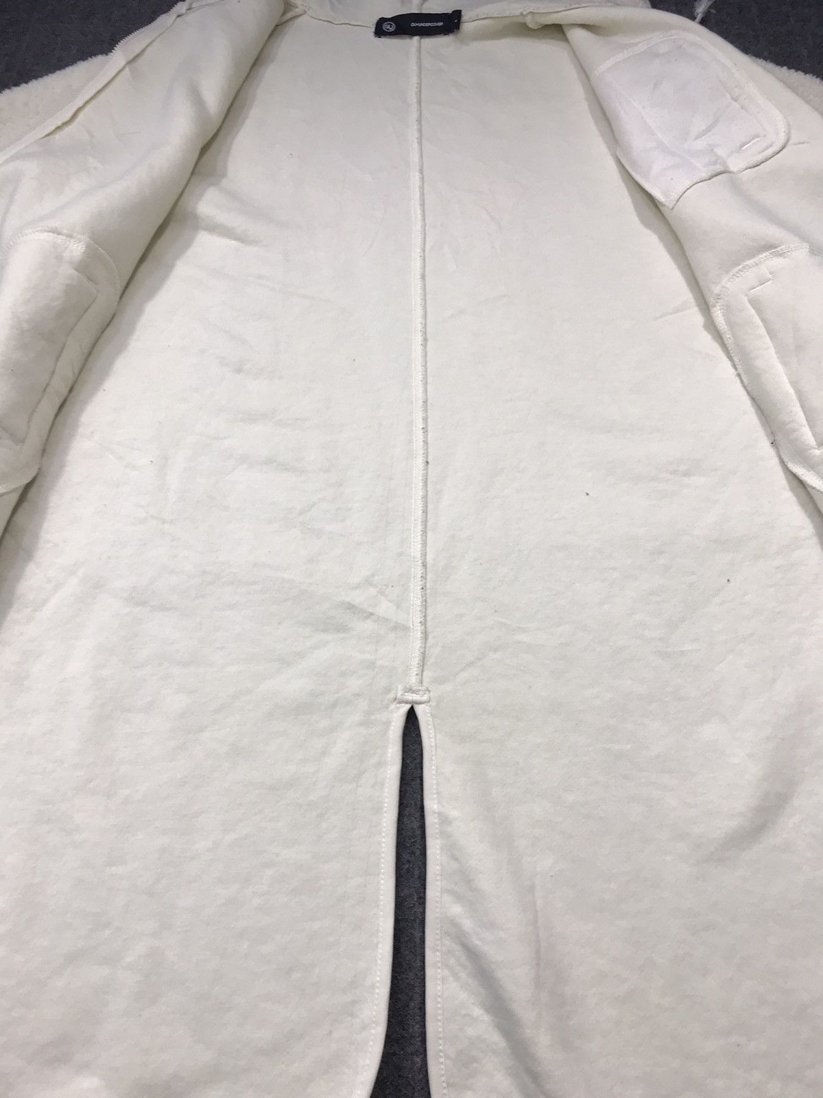 Japanese Brand × Undercover Undercover x GU Long Coat Fluffy Jacket K1228j Size S / US 4 / IT 40 - 5 Thumbnail