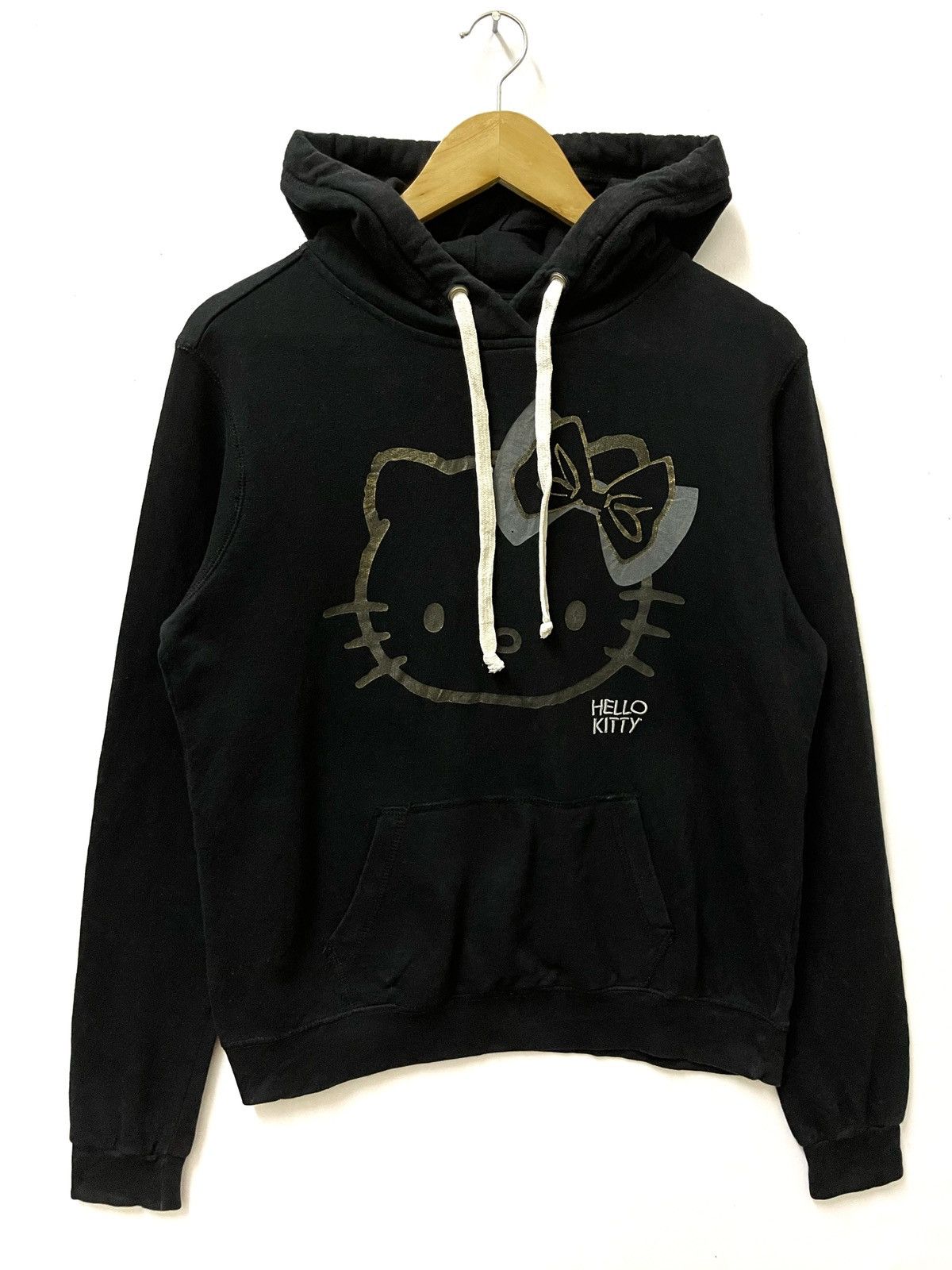Cartoon Network × Japanese Brand Hello Kitty Big Logo Hoodie Black Medium Size US M / EU 48-50 / 2 - 2 Thumbnail