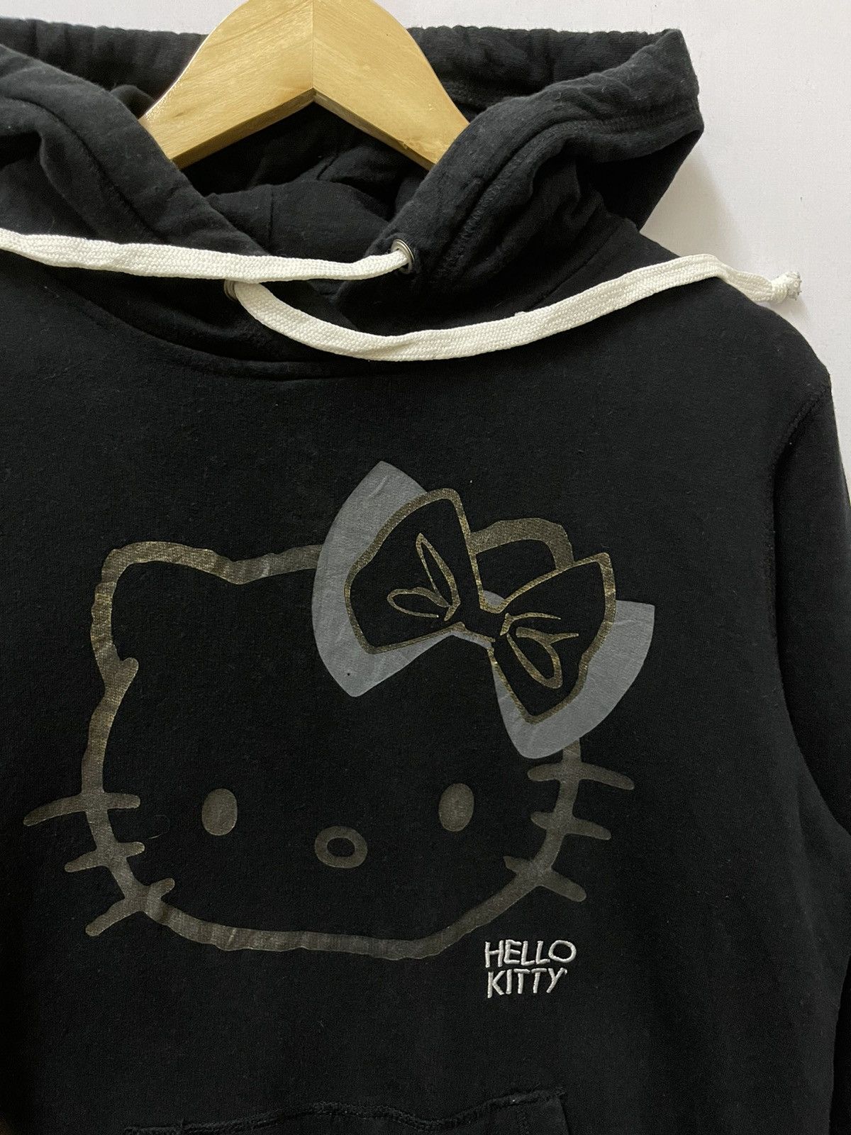 Cartoon Network × Japanese Brand Hello Kitty Big Logo Hoodie Black Medium Size US M / EU 48-50 / 2 - 3 Thumbnail