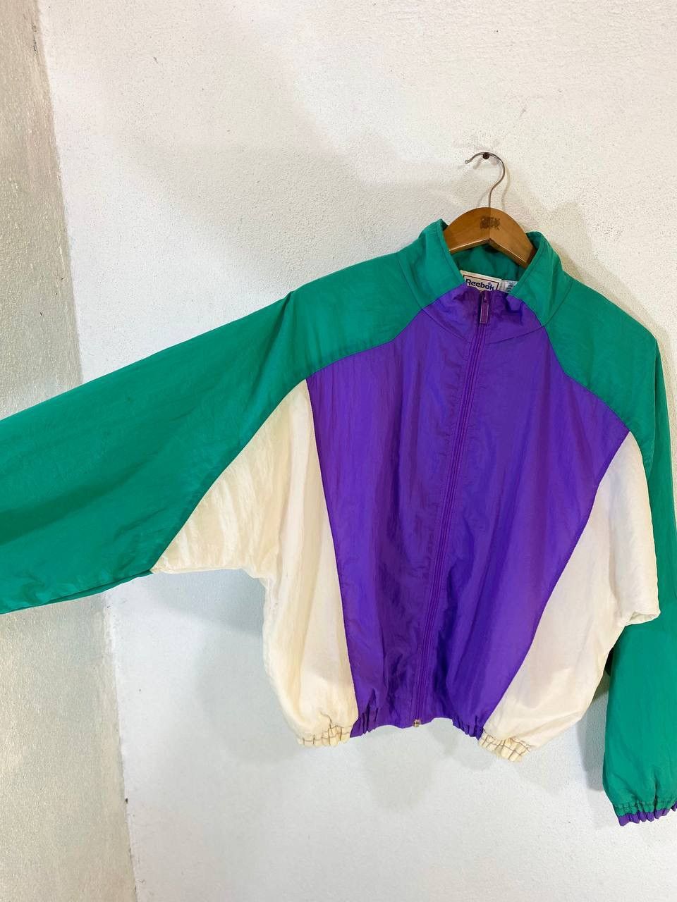 Reebok Vintage 90s Reebok Colour Block jacket Nice Design Size US S / EU 44-46 / 1 - 5 Thumbnail
