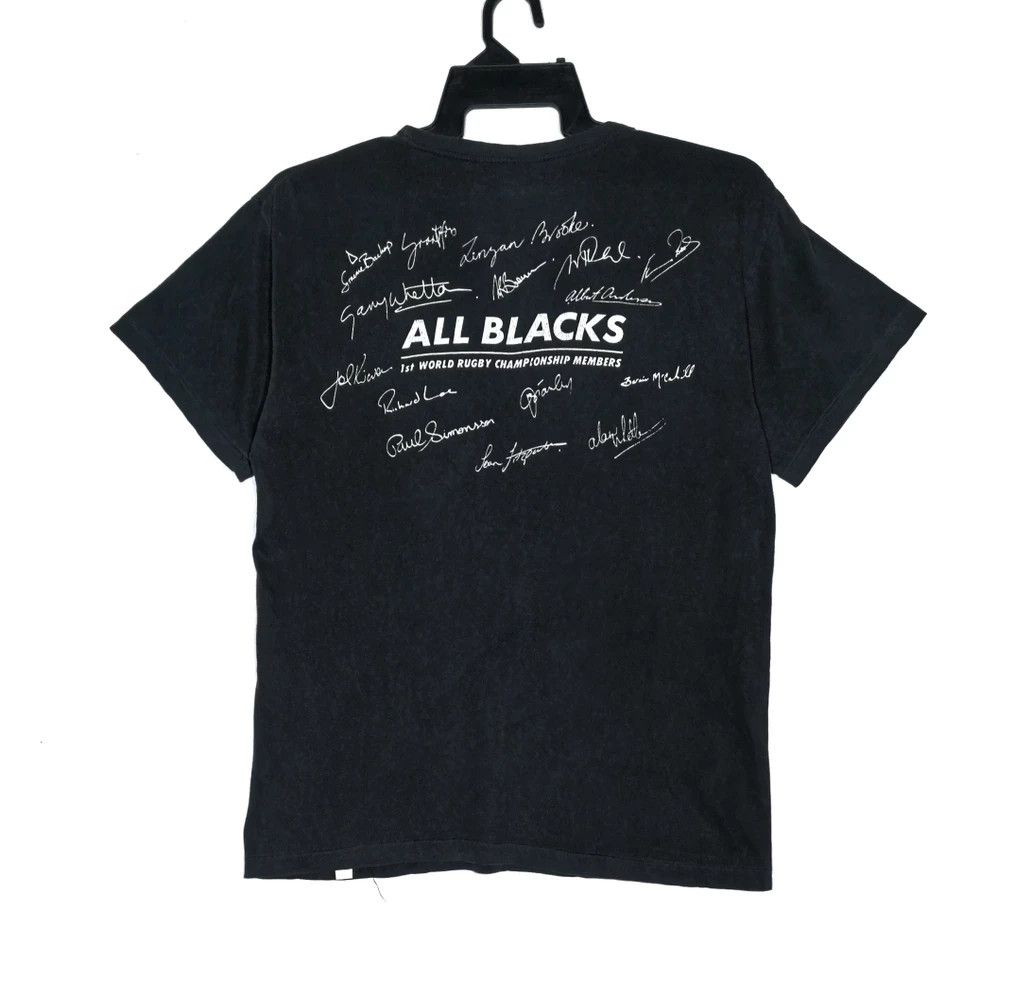 All Blacks × Vintage vintage all blacks tshirt signature 1st World Rugby Size US M / EU 48-50 / 2 - 1 Thumbnail