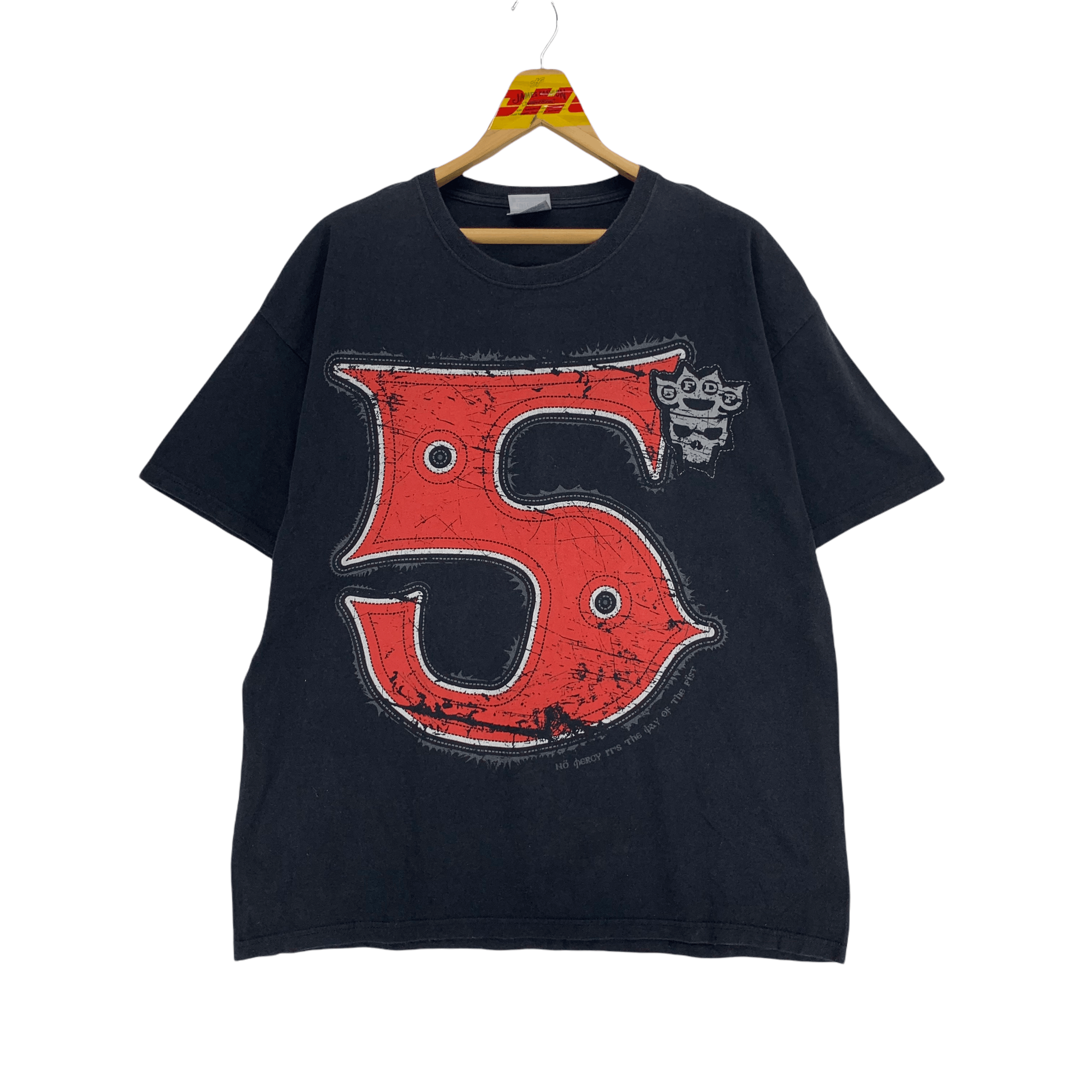 Hanes Five Finger Death Punch 5FDP FFDP Band Tee #3407-121 Size US XL / EU 56 / 4 - 1 Thumbnail