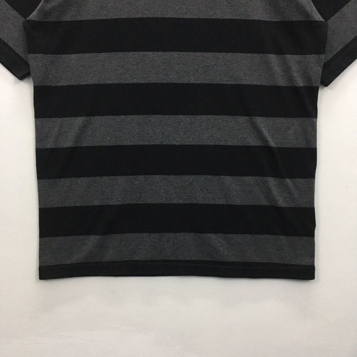 Number (N)ine Rare Number Nine Small Logo Stripe Tshirt Size US M / EU 48-50 / 2 - 7 Thumbnail