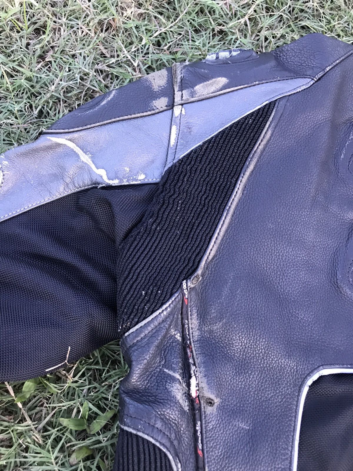 Sports Specialties Seool’s racing bike distressed jacket by G.P company Size US M / EU 48-50 / 2 - 12 Thumbnail