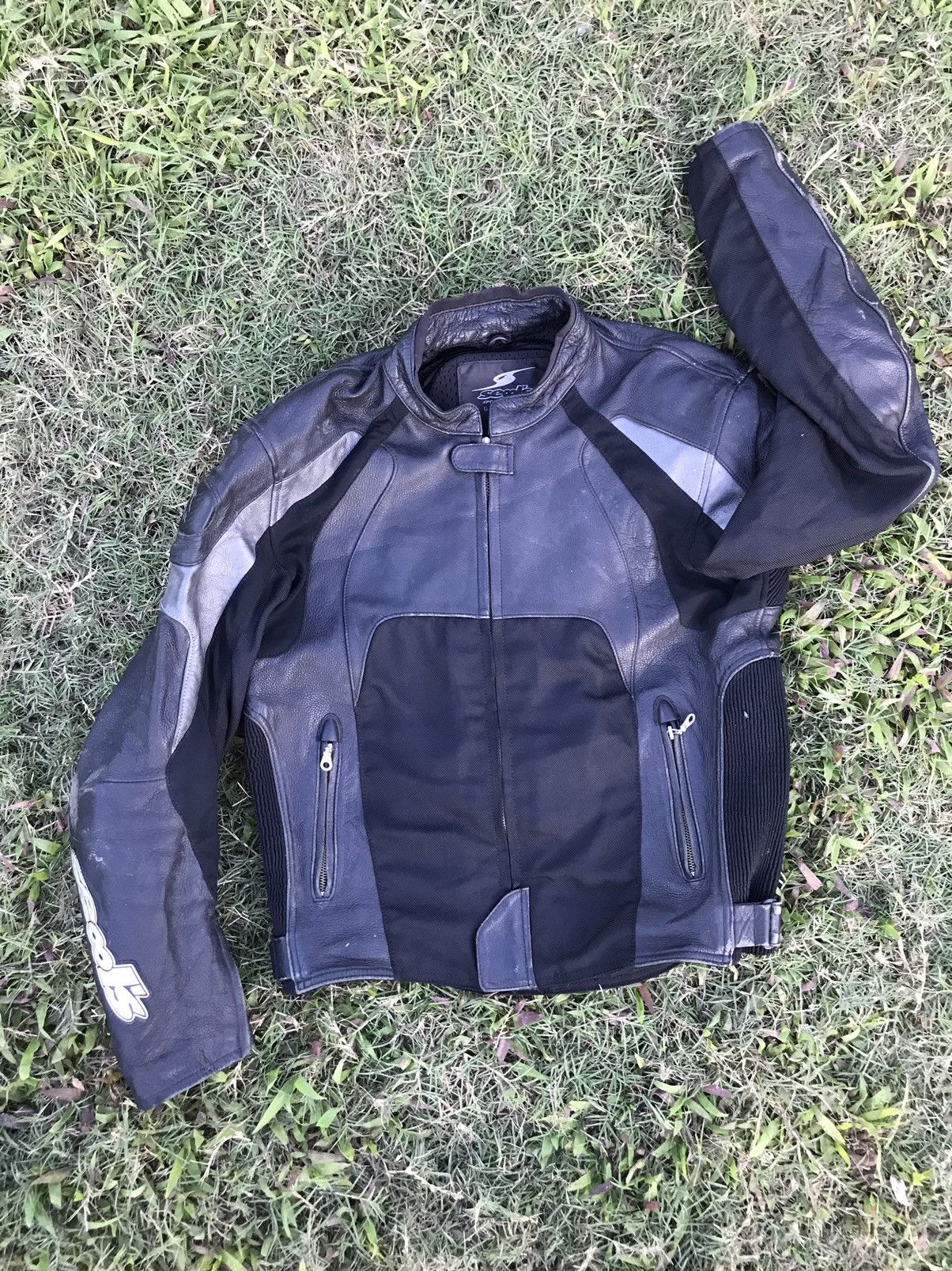 Sports Specialties Seool’s racing bike distressed jacket by G.P company Size US M / EU 48-50 / 2 - 8 Thumbnail