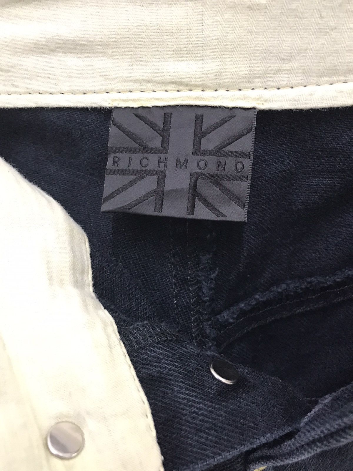 John Richmond JOHN RICHMOND Union Logo Denim Jeans Made In Italy Size US 30 / EU 46 - 7 Thumbnail