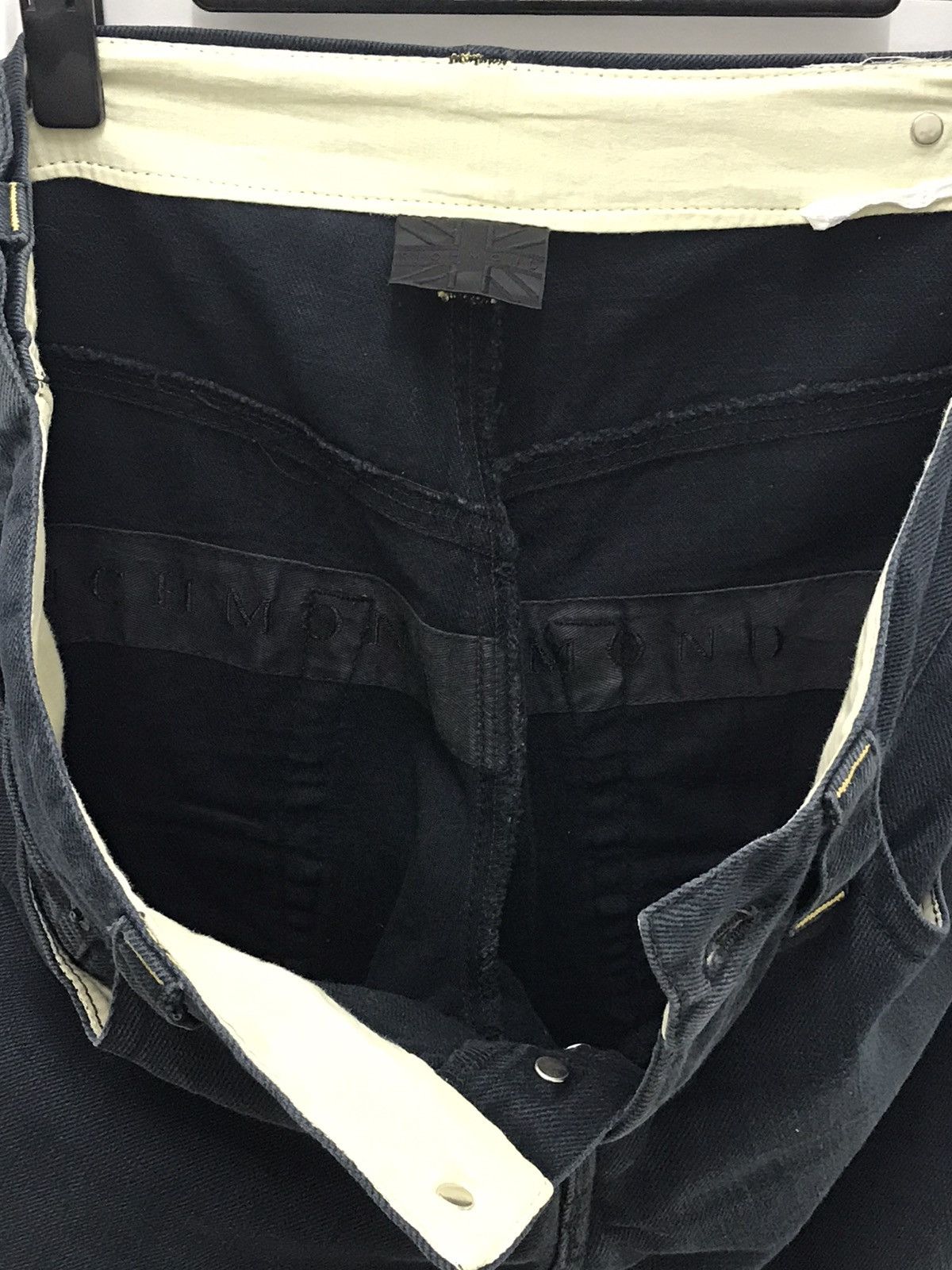 John Richmond JOHN RICHMOND Union Logo Denim Jeans Made In Italy Size US 30 / EU 46 - 9 Thumbnail