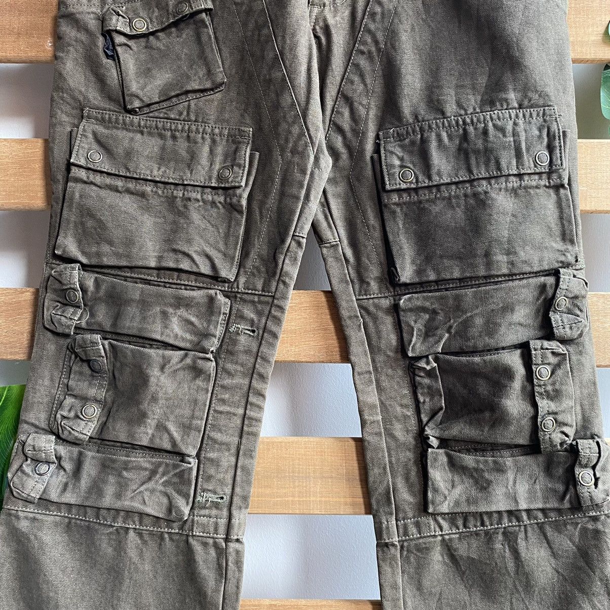 20471120 × Beauty Beast × Japanese Brand Bondage Tactical 23 Pockets Cargo Pants Japan Size US 33 - 9 Thumbnail