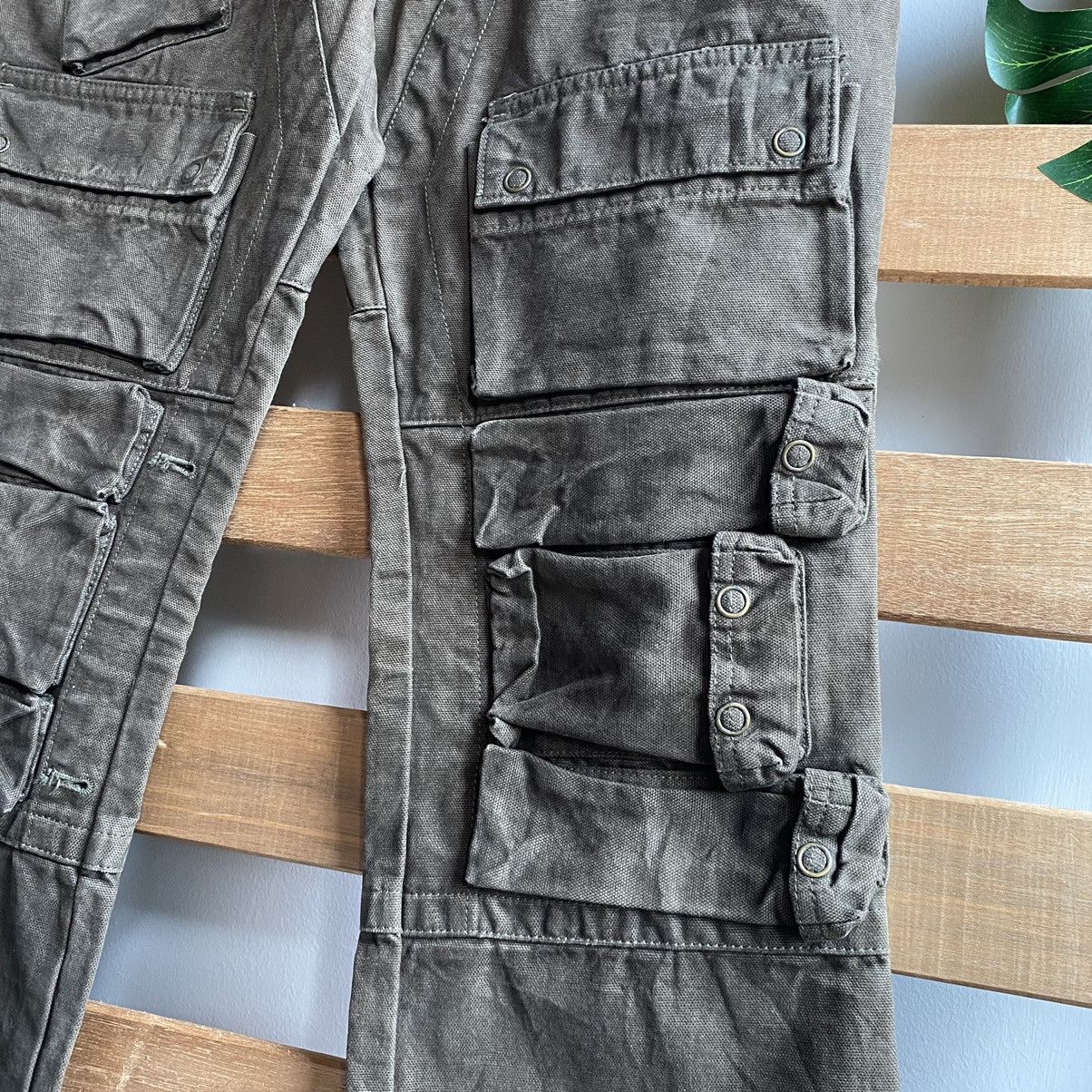 20471120 × Beauty Beast × Japanese Brand Bondage Tactical 23 Pockets Cargo Pants Japan Size US 33 - 10 Thumbnail