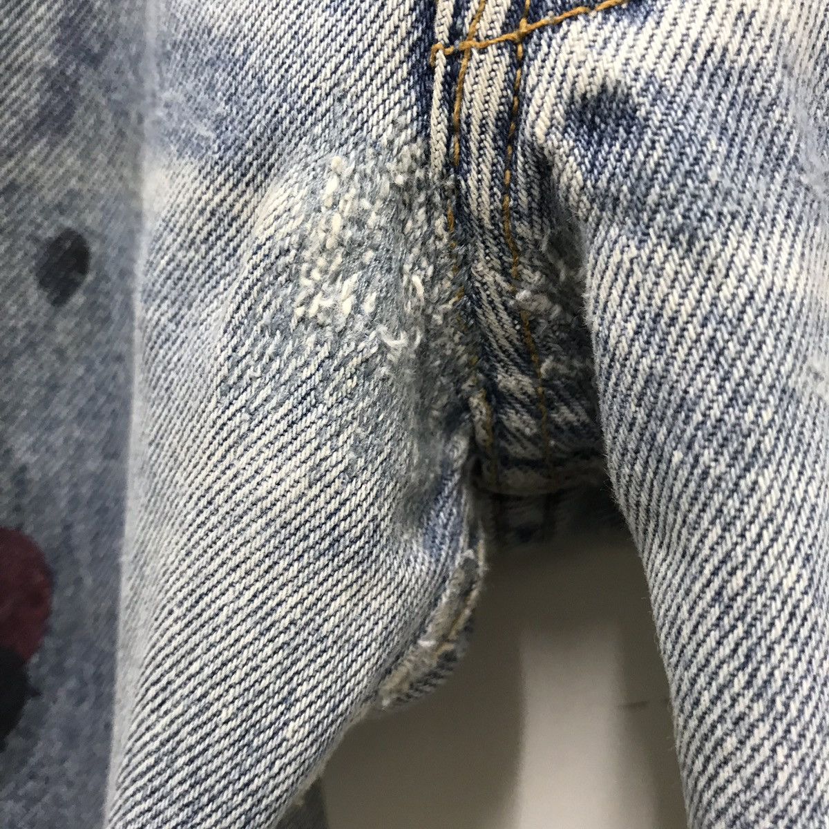 Levi's Vintage Levi’s 501 Destroyed Denim Jeans Size US 32 / EU 48 - 6 Thumbnail
