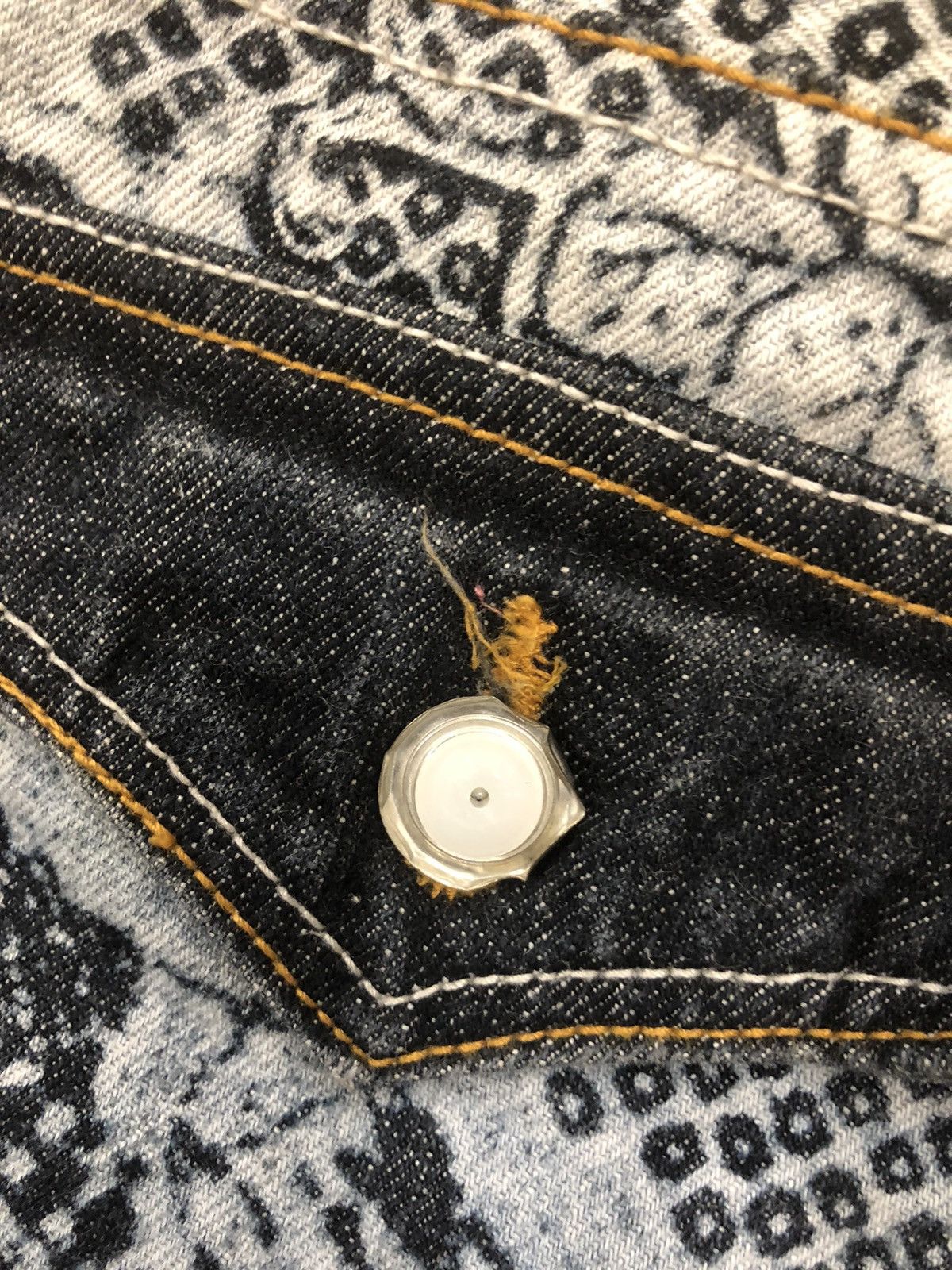 Japanese Brand Japanaese GUMU Embroidered Jeans Distressed Jeans Size US 33 - 16 Thumbnail