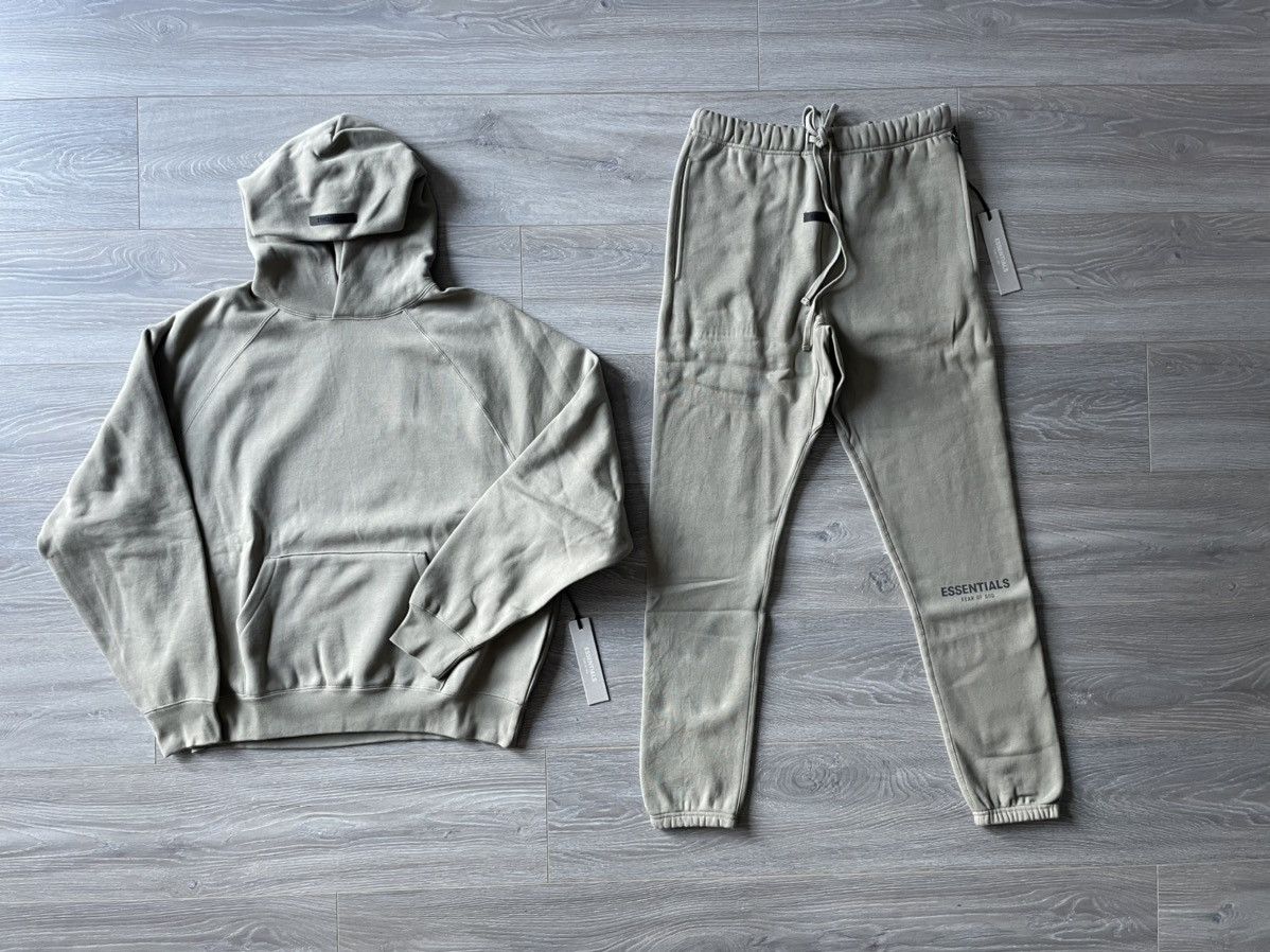 Essentials × FOG × Fear of God Fear of God Essentials Pistachio Hoodie and Sweatpants Size US M / EU 48-50 / 2 - 1 Thumbnail