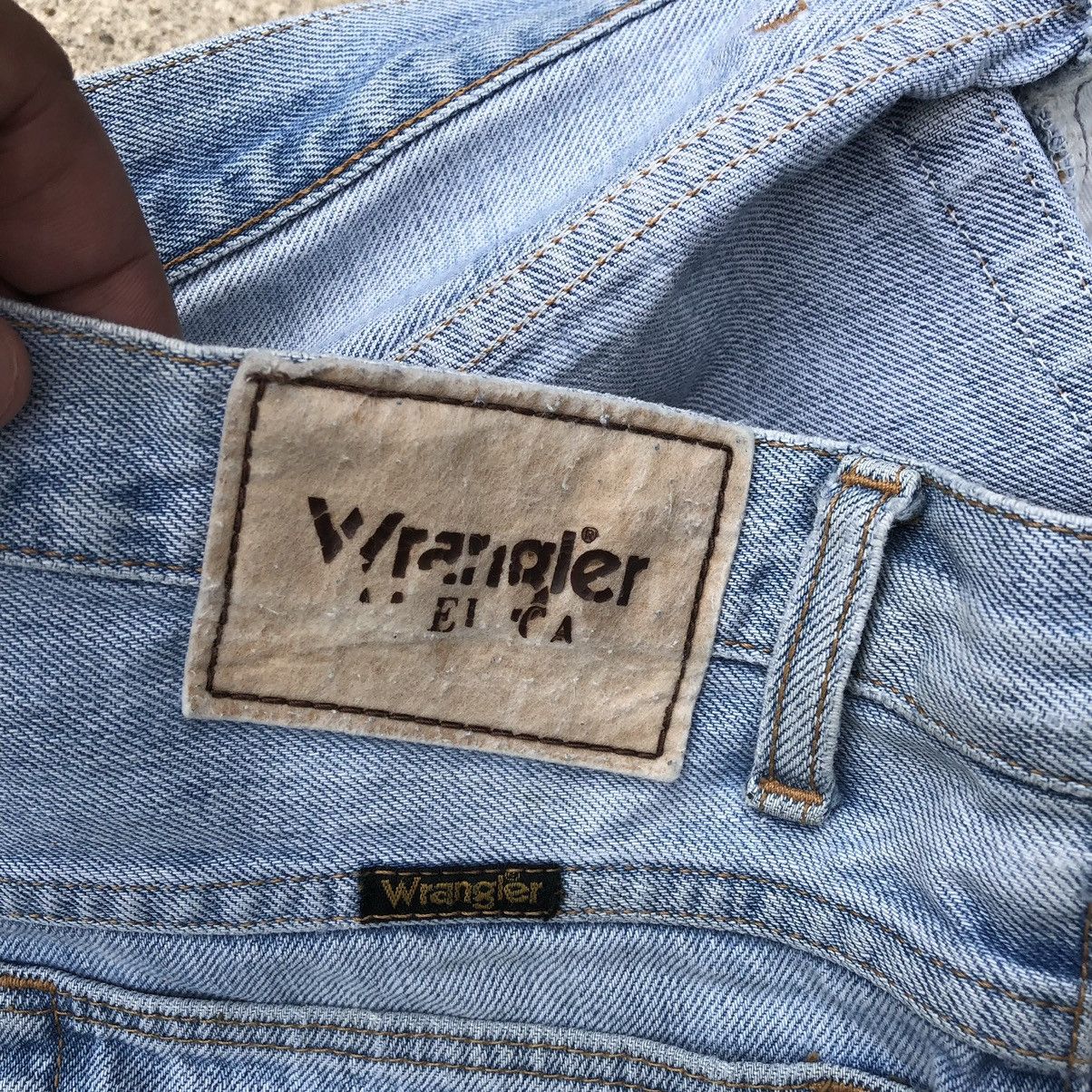 Vintage × Wrangler 🔥Rare🔥Vintage Wrangler Stoned Wash Rips Distress Denim Jeans Size US 32 / EU 48 - 15 Thumbnail