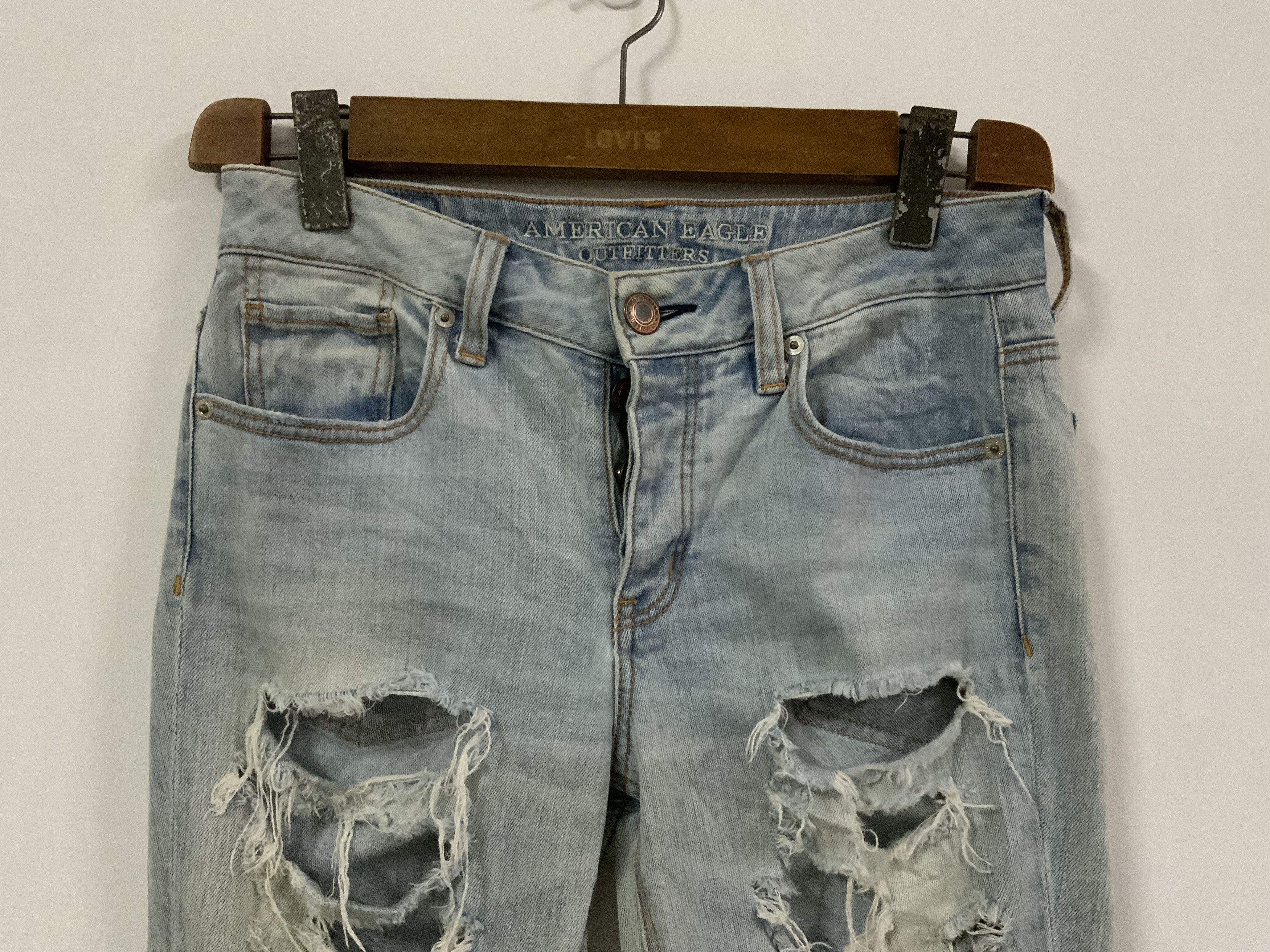 American Eagle Outfitters American Eagle Outfitters Distressed Denim Jeans Size US 30 / EU 46 - 3 Thumbnail