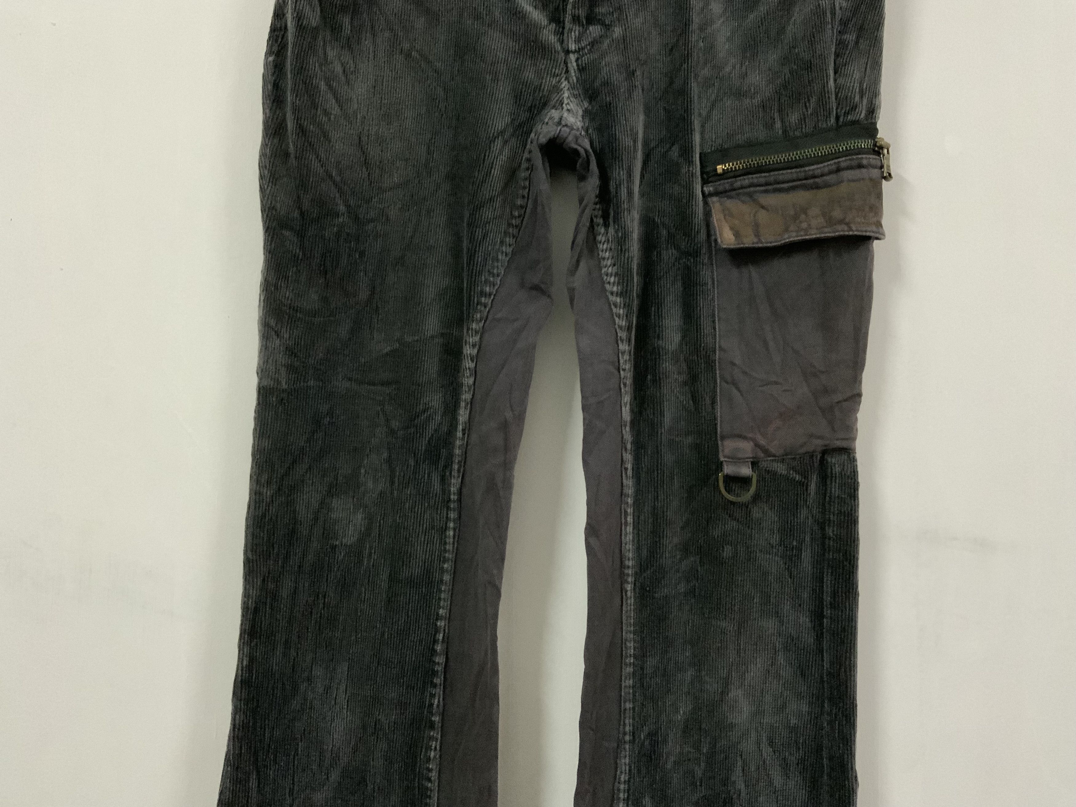 Chevignon Vintage Chevignon Corduroi Single Pocket Cargo Size US 34 / EU 50 - 4 Thumbnail