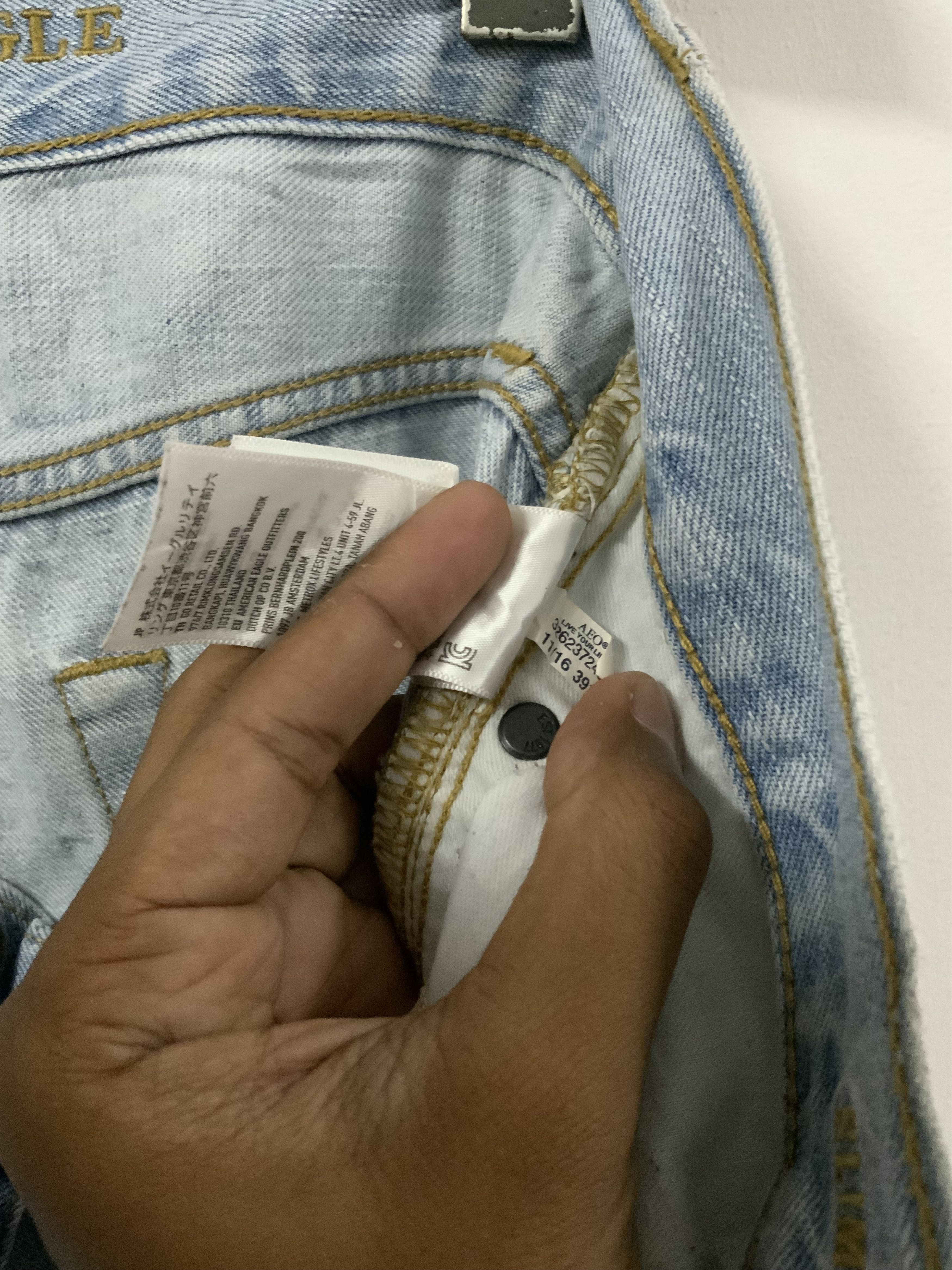 American Eagle Outfitters American Eagle Outfitter Distressed Denim Size US 32 / EU 48 - 19 Thumbnail