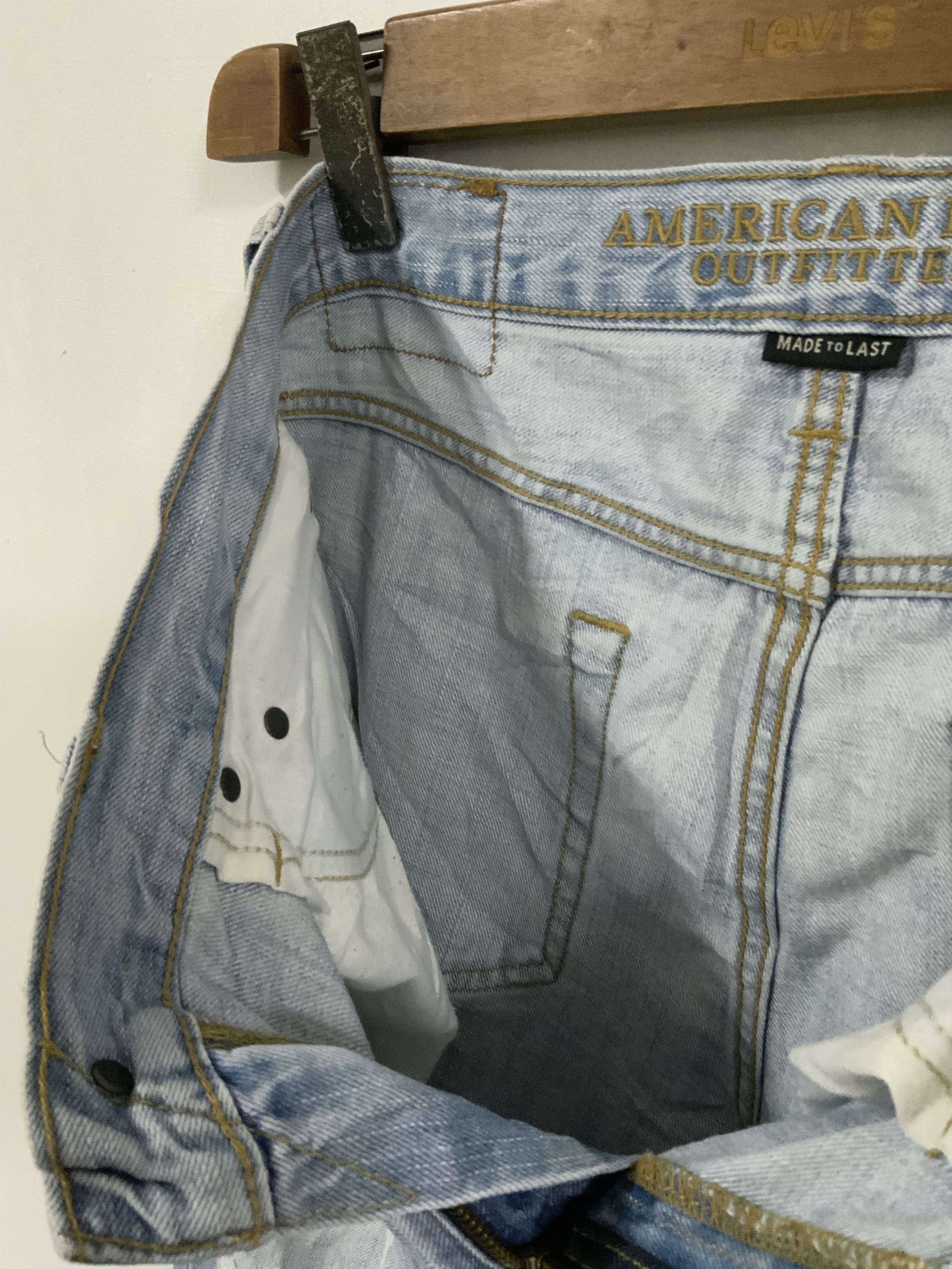 American Eagle Outfitters American Eagle Outfitter Distressed Denim Size US 32 / EU 48 - 12 Thumbnail