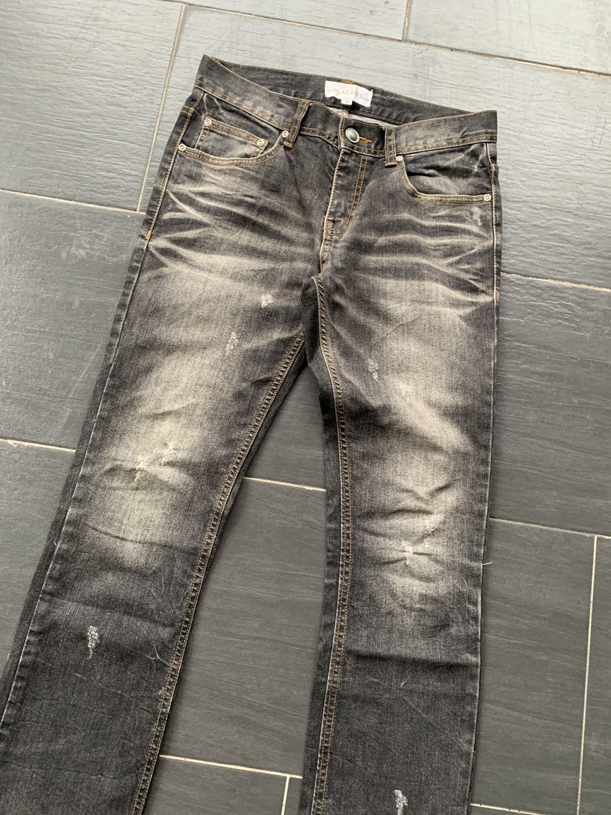 If Six Was Nine × Japanese Brand Flat Life Distressed Denim Size US 31 - 2 Thumbnail