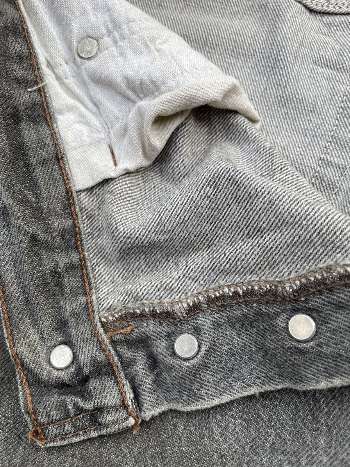 Levi's Levi’s 501 e Vintage 1999 Usa Aging Faded Wash Size US 33 - 22 Thumbnail