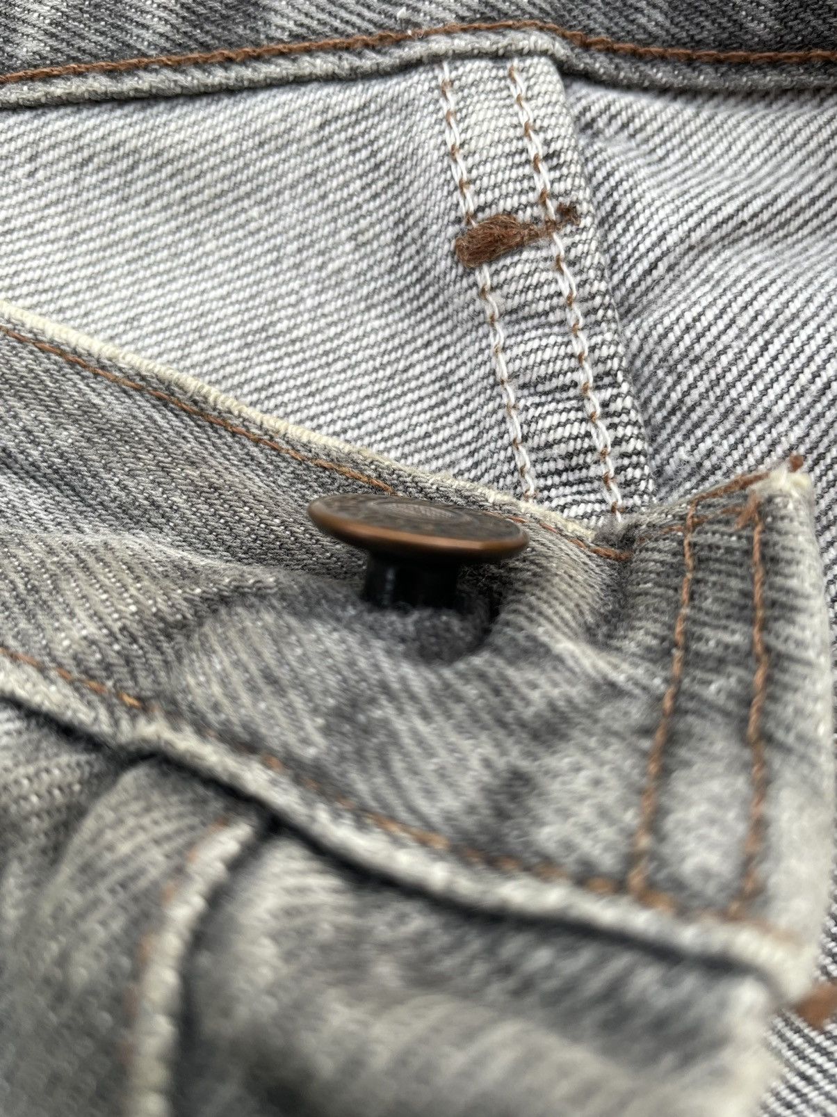 Levi's Levi’s 501 e Vintage 1999 Usa Aging Faded Wash Size US 33 - 23 Thumbnail