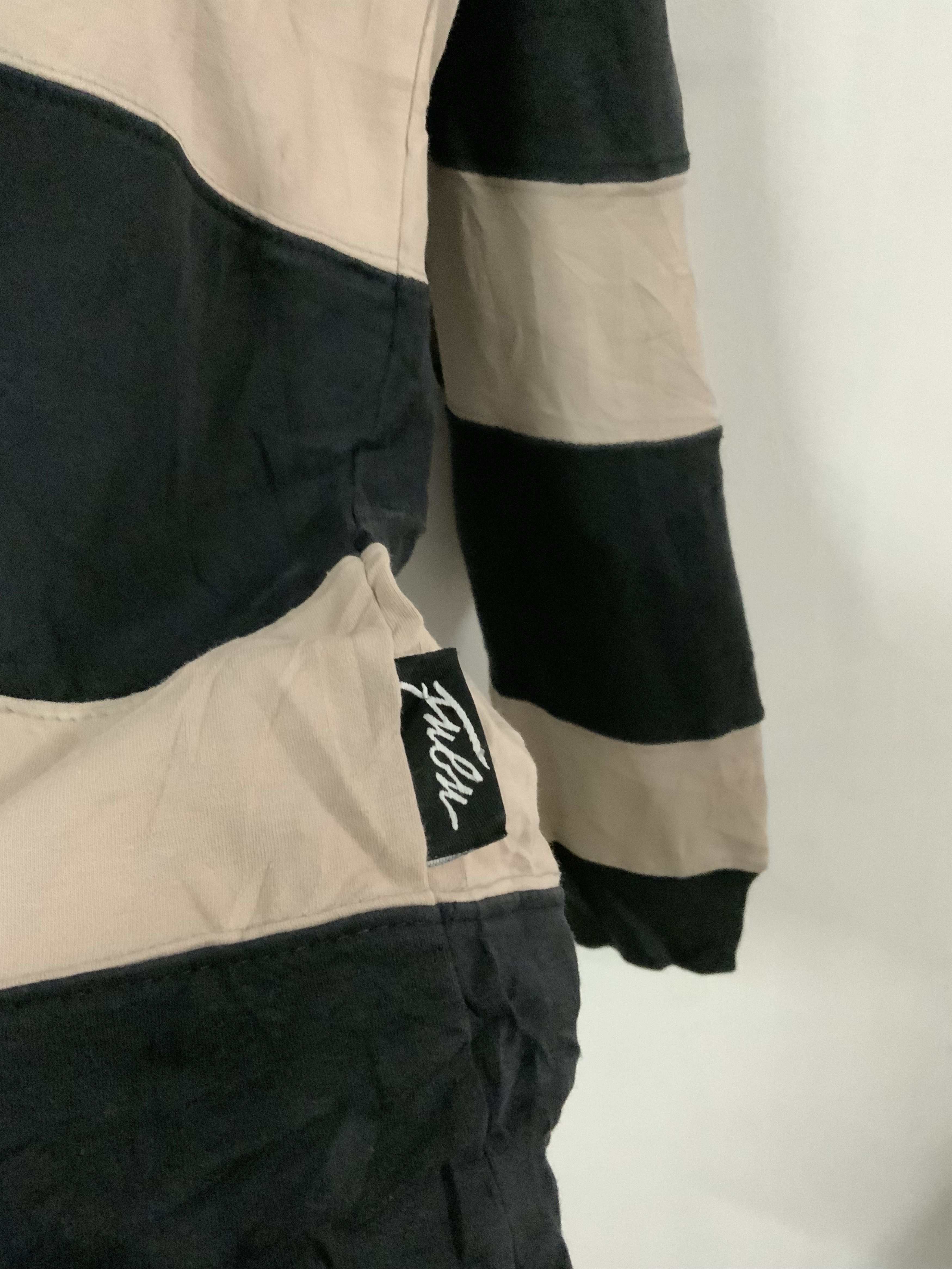 Fubu Fubu XL Striped Long Sleeve T-Shirt Size US XL / EU 56 / 4 - 10 Thumbnail