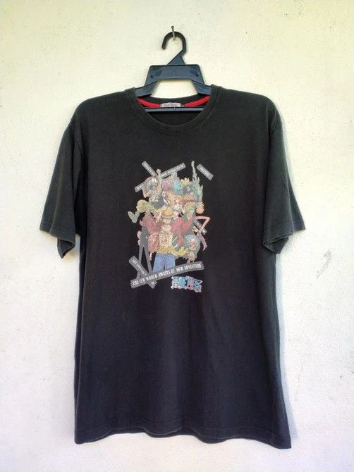 Anime × Vintage 💥Rare Vintage anime One piece full character hero Size US L / EU 52-54 / 3 - 1 Thumbnail