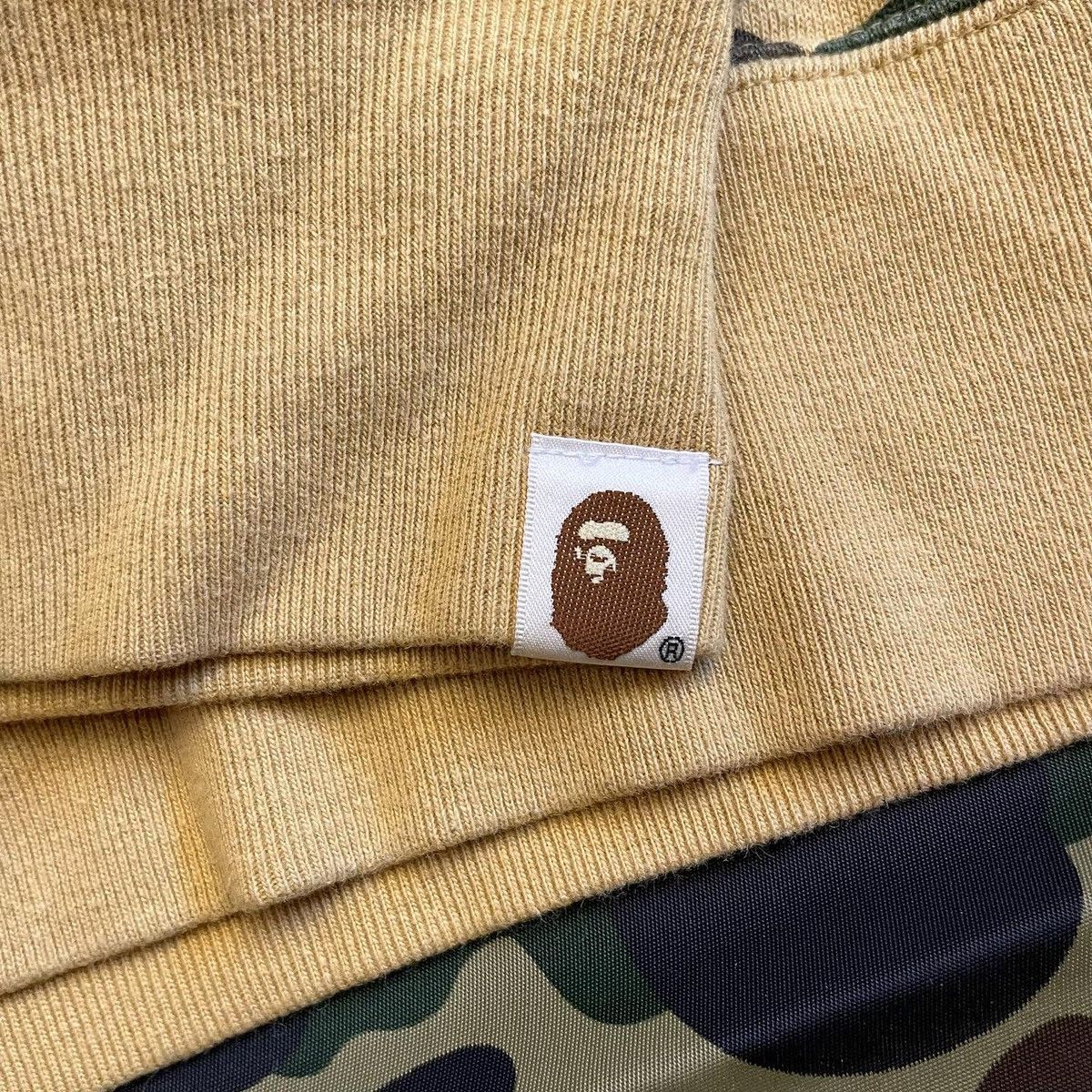 Bape 1ST CAMO COLLEGE PULLOVER HOODIE Size US M / EU 48-50 / 2 - 4 Thumbnail