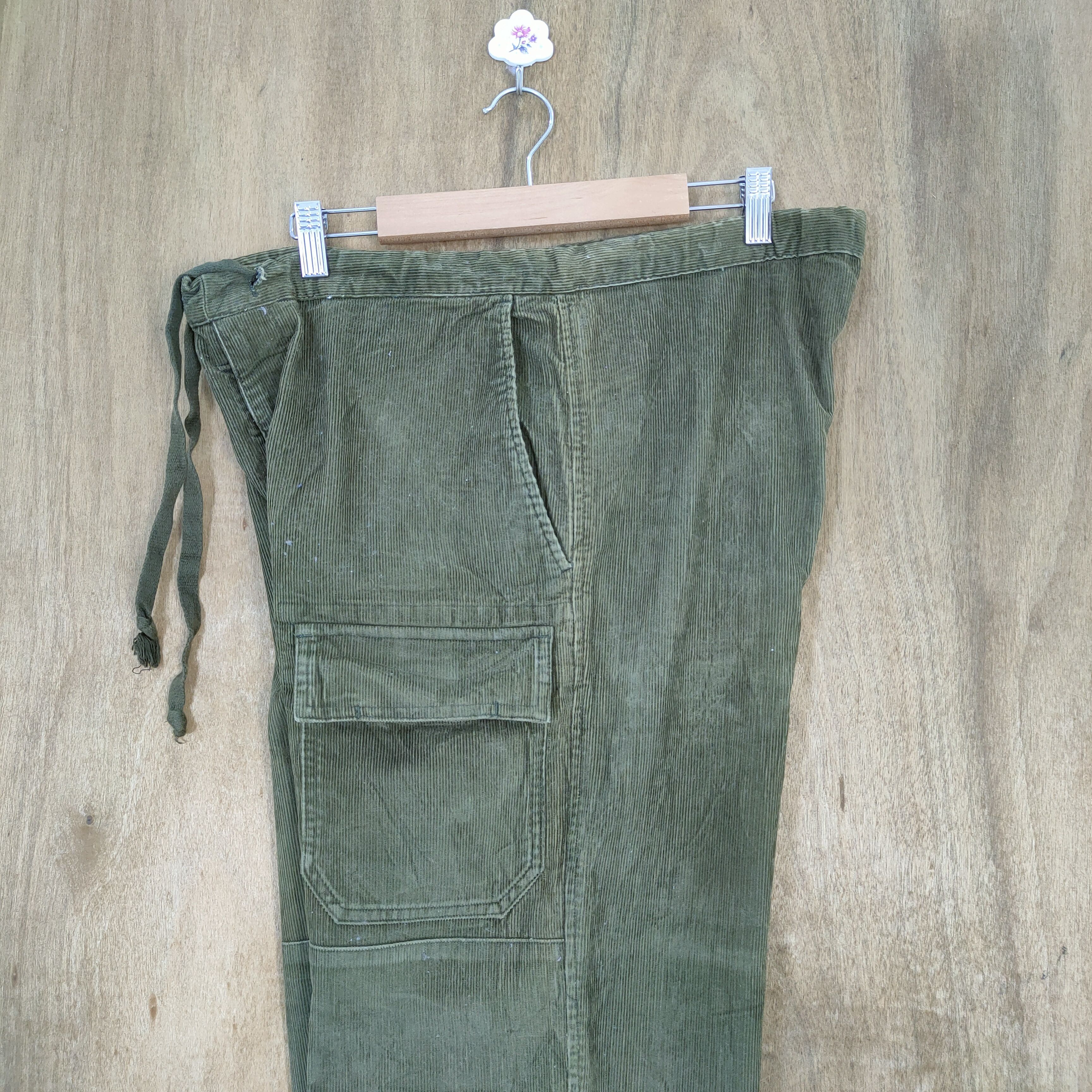 Structure STRUCTURE PANTS GREEN CORDUROY CARGO PANTS Size US 34 / EU 50 - 15 Thumbnail
