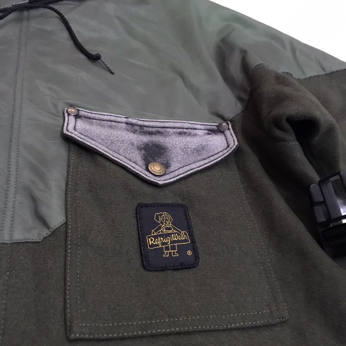 Japanese Brand Rare‼️ Refrigiwear Made Exclusively for Cruzcampo jacket Size US L / EU 52-54 / 3 - 13 Thumbnail
