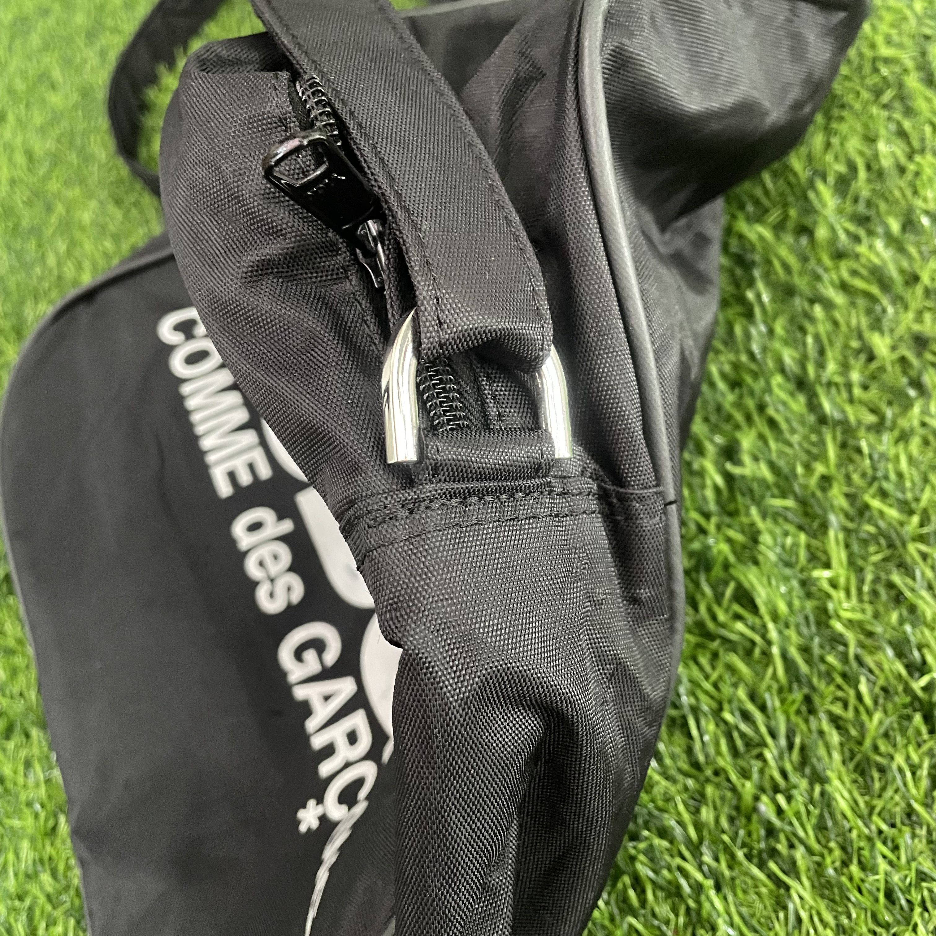 Comme des Garcons Comme des Garcons Good Design Shop Sling Bag Size ONE SIZE - 6 Thumbnail