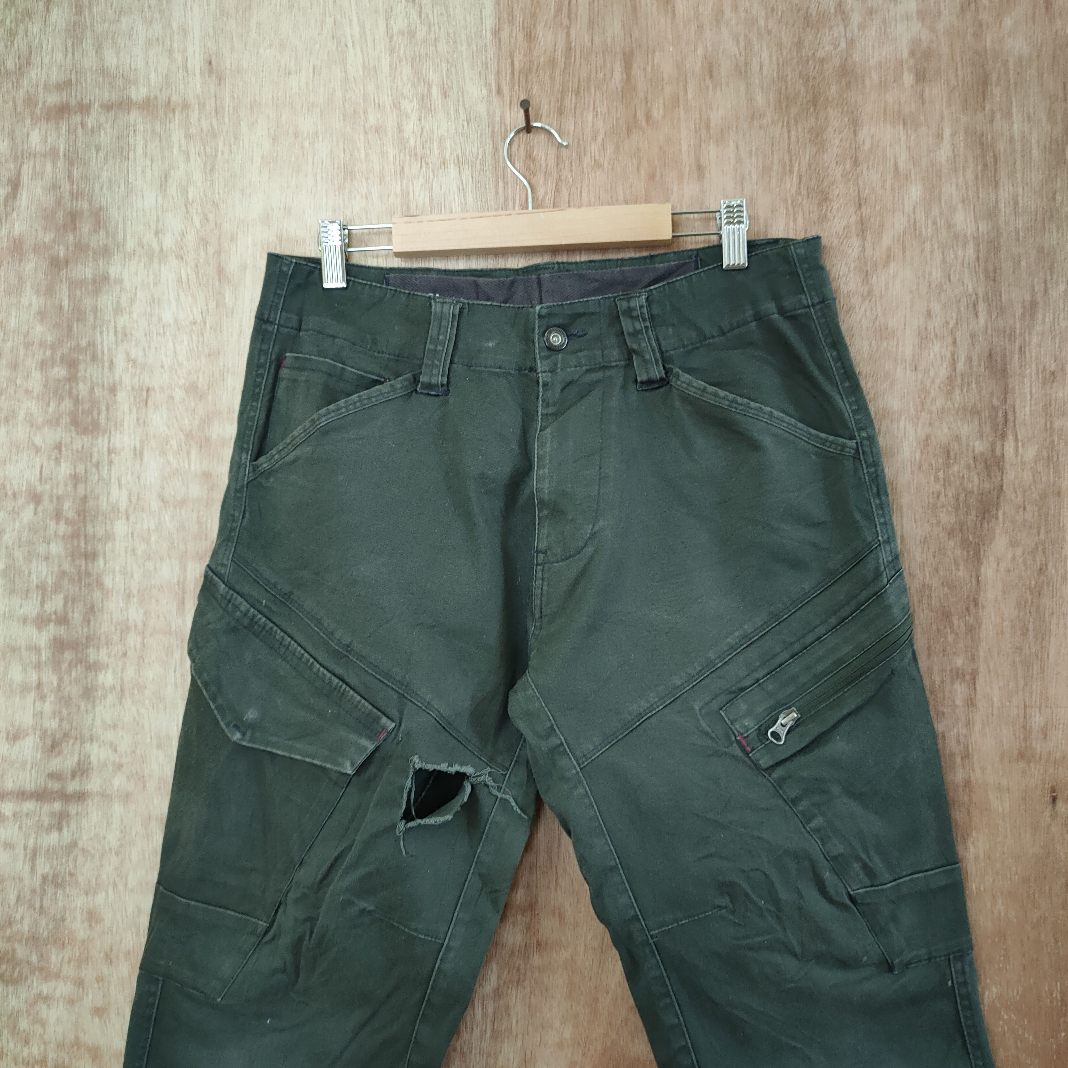 Japanese Brand GENBA XBEC VINTAGE CARGO PANTS/ DAMAGE KNEE Size US 30 / EU 46 - 2 Thumbnail