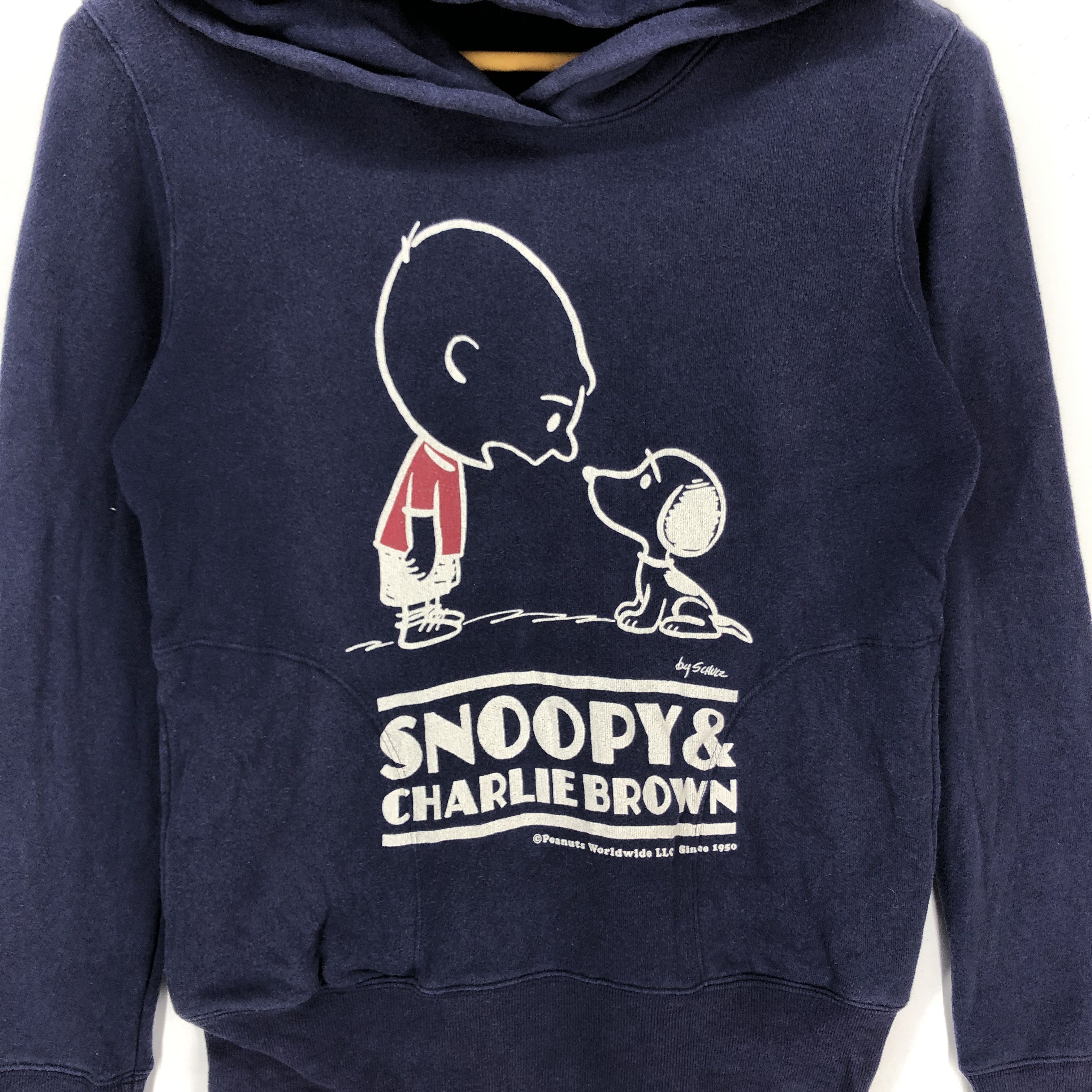 Uniqlo SNOOPY Hoodie Pullover #1517-56 Size US S / EU 44-46 / 1 - 2 Thumbnail