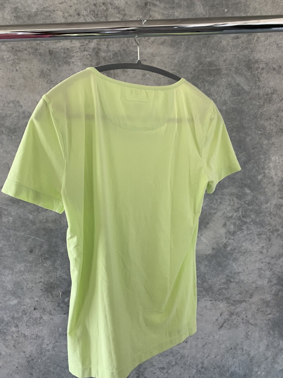 Maison Margiela Margiela MM6 Neon Split Neck Tee Shirt Size US M / EU 48-50 / 2 - 3 Thumbnail