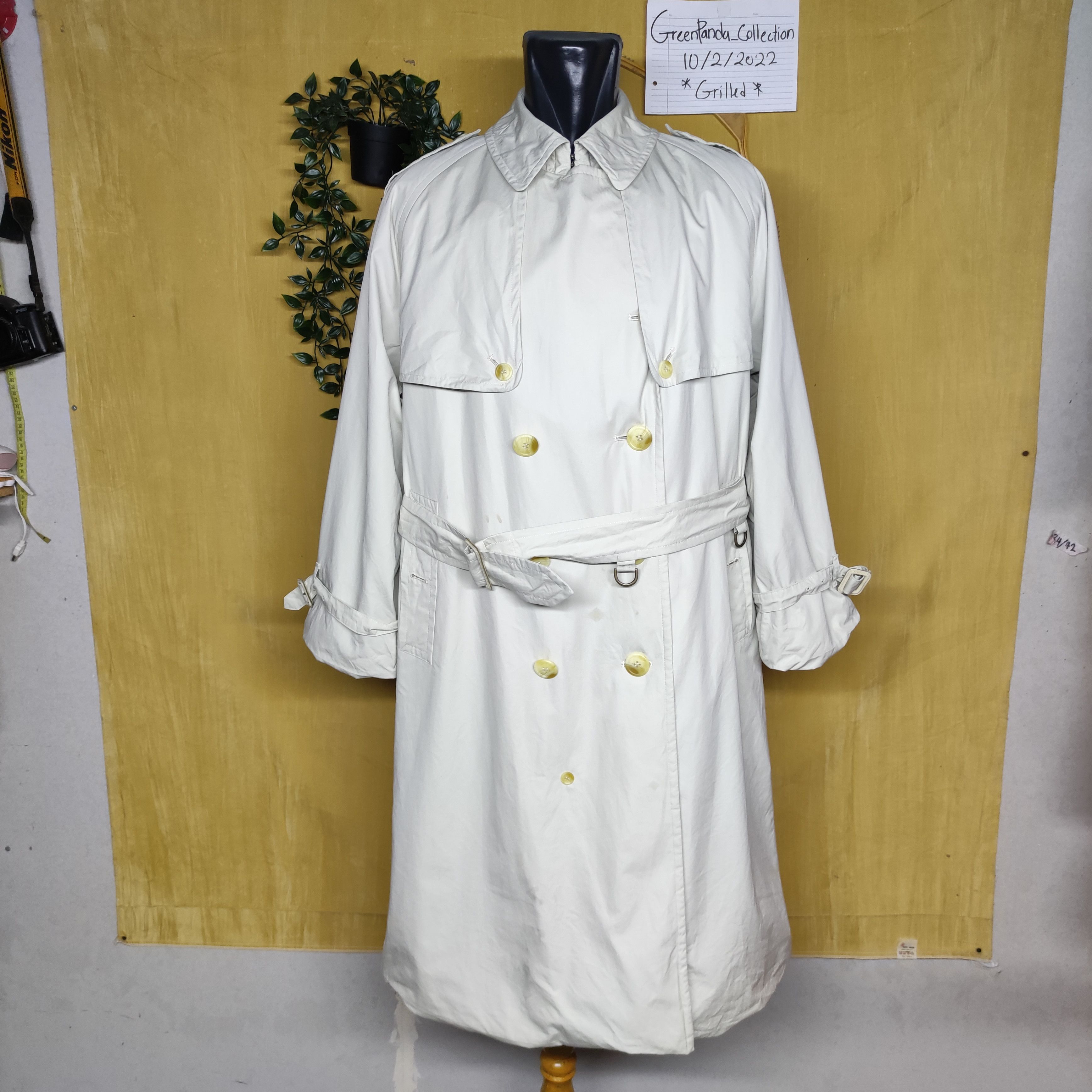Burberry Vintage Burberry Nova Check Double Breasted Trench Coat Size US XL / EU 56 / 4 - 1 Thumbnail